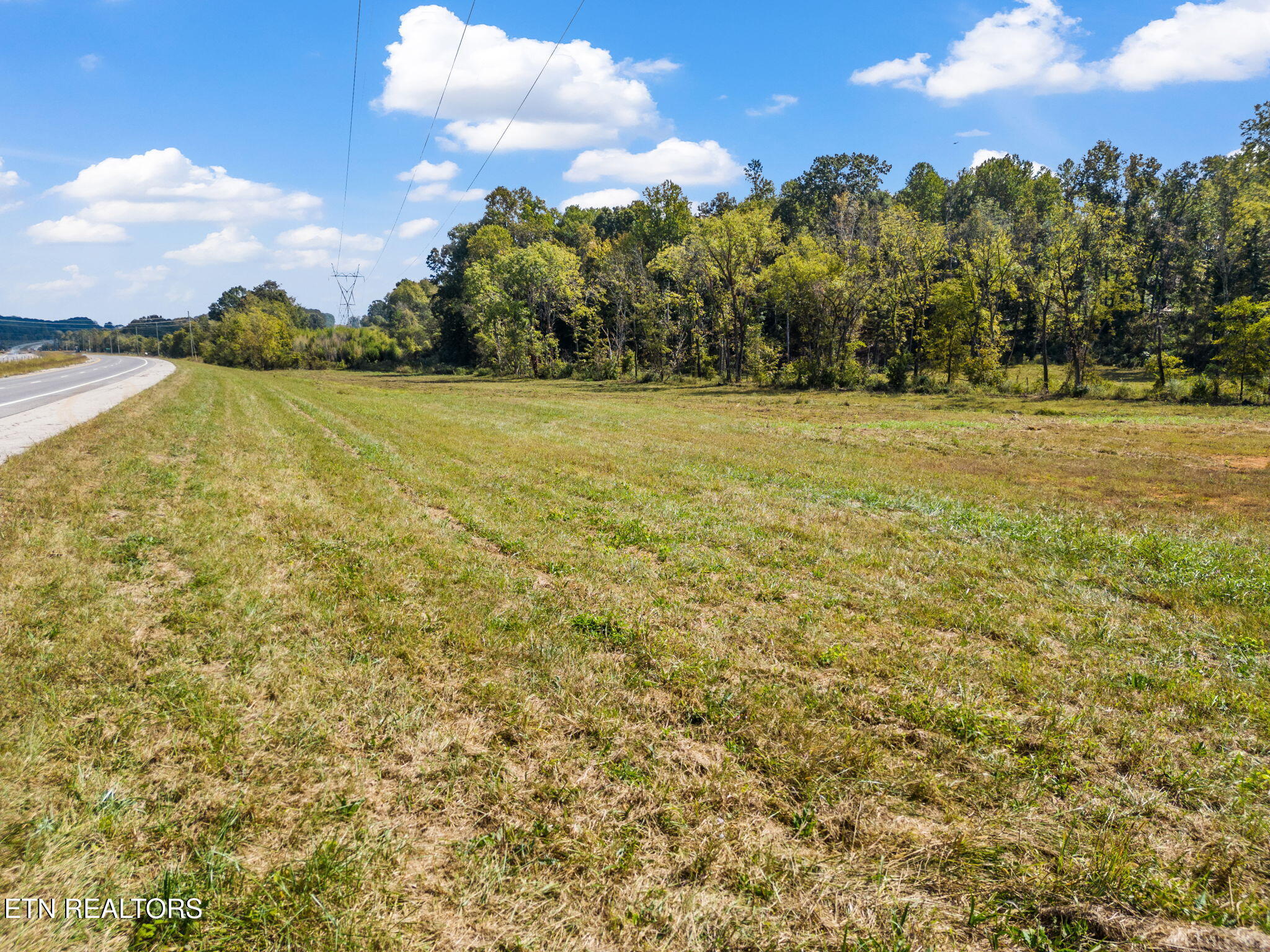 3151 W Lamar Alexander Parkway Friendsville TN 37737