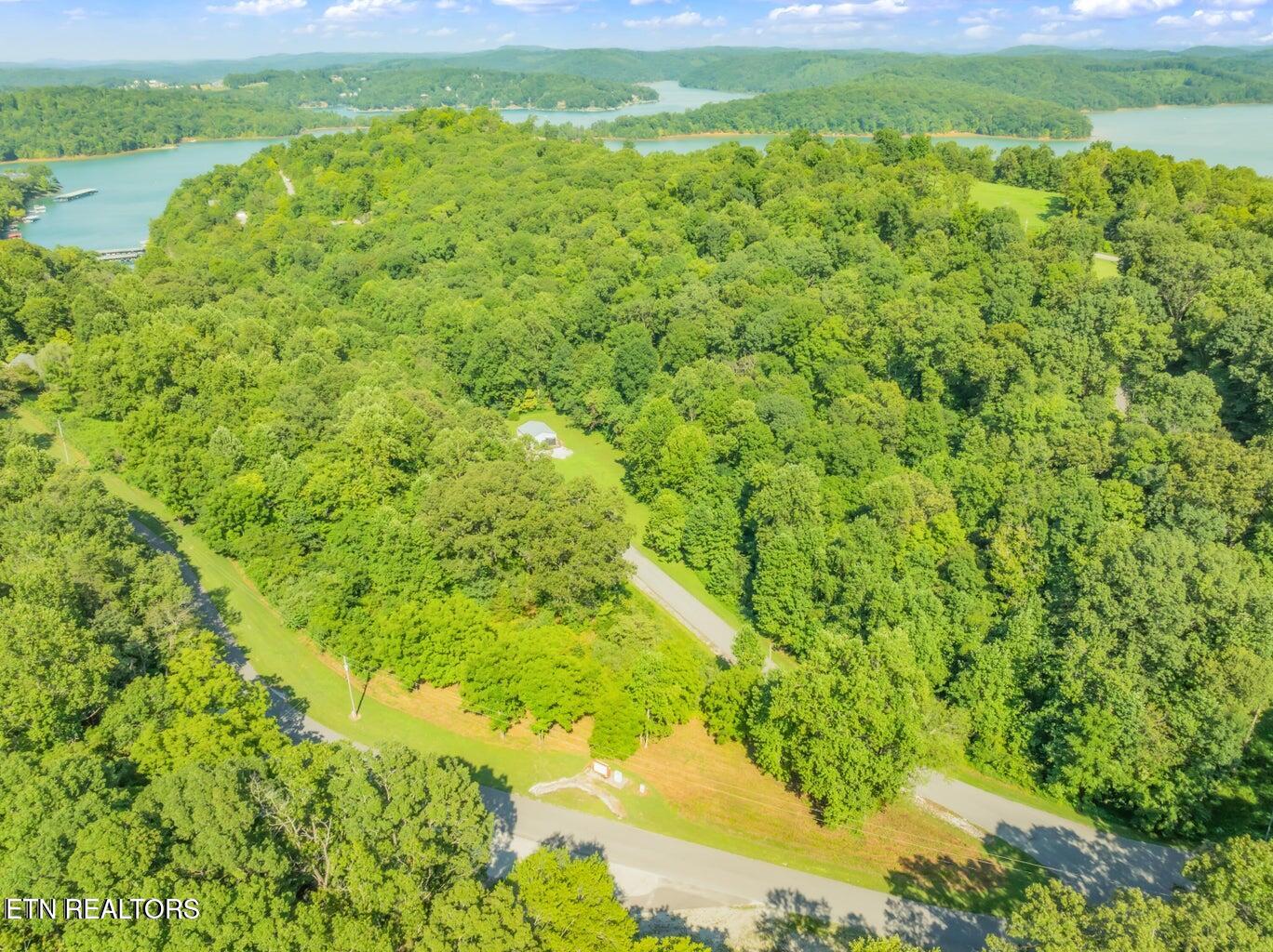00 Shanghai Landing Lane Lafollette TN 37766