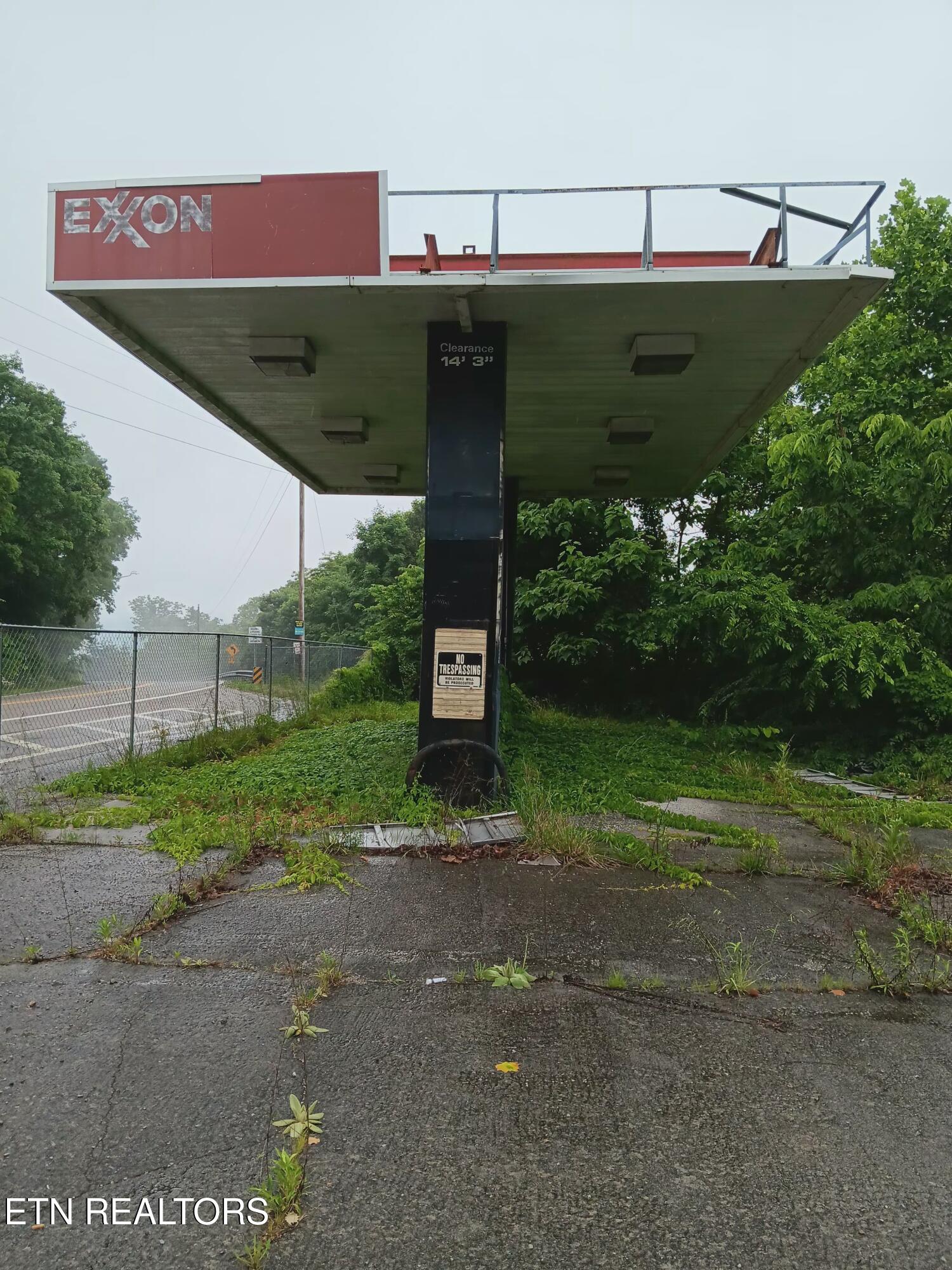2595 Highway 31 Mooresburg TN 37811