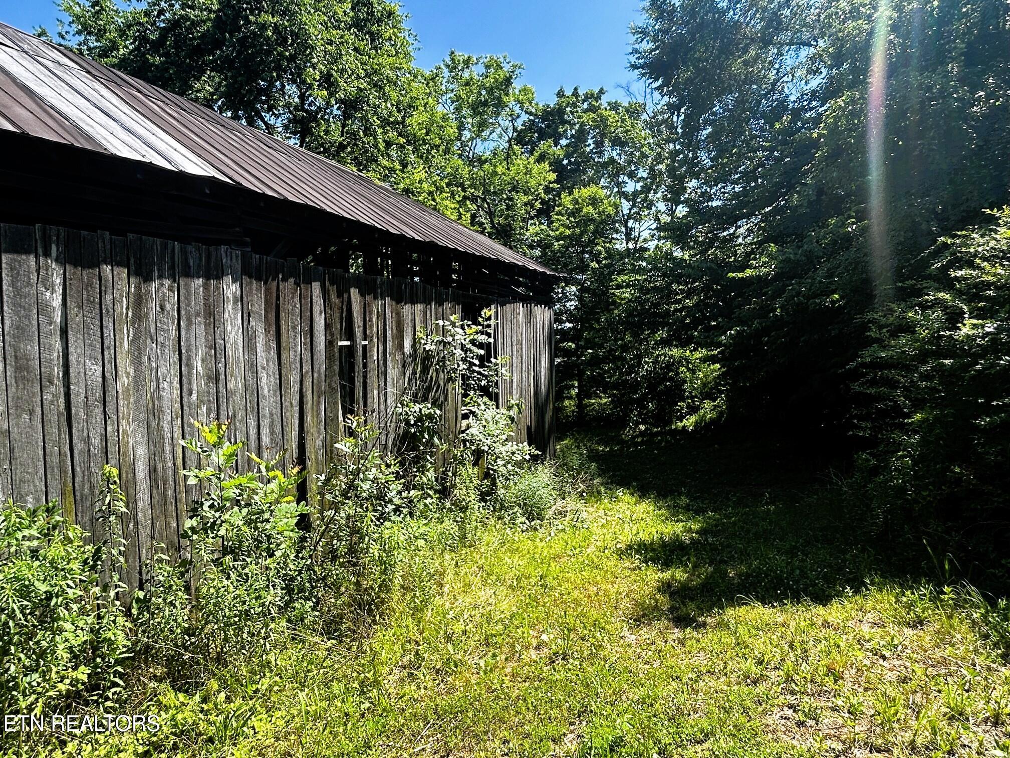1060 County Road 130 Riceville TN 37370