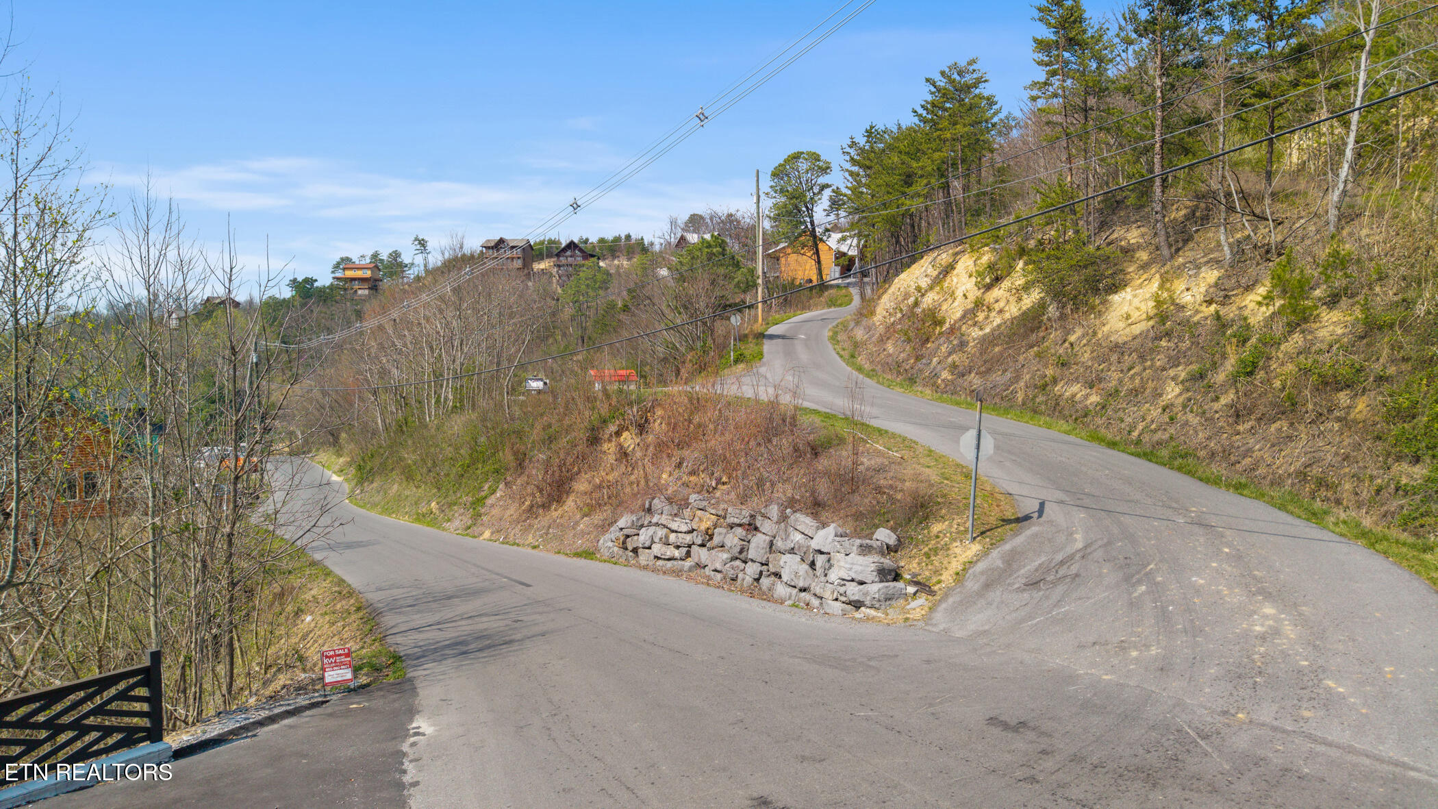 1923 Walker Trail Sevierville TN 37876