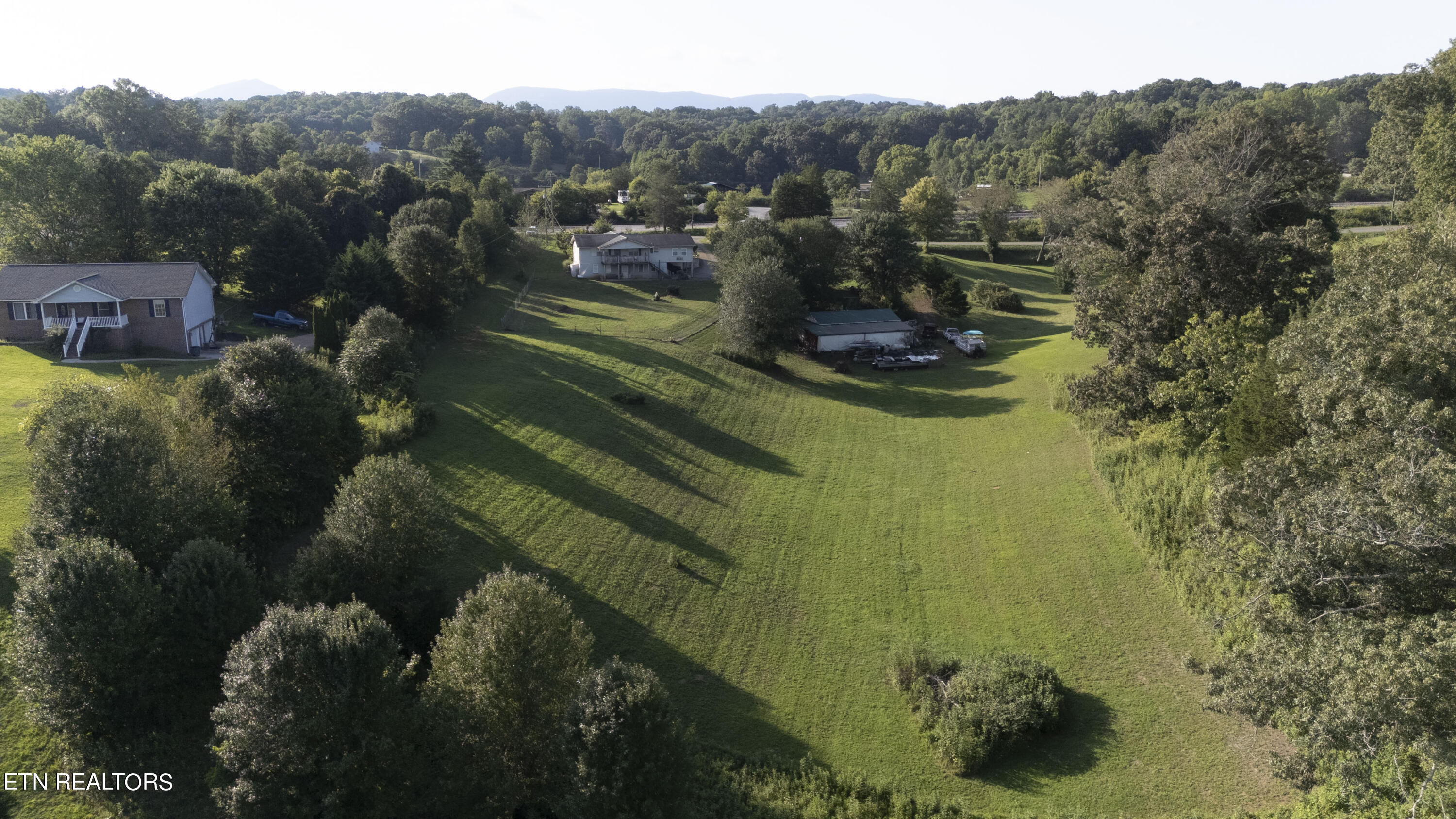 467 Laurel Road Clinton TN 37716