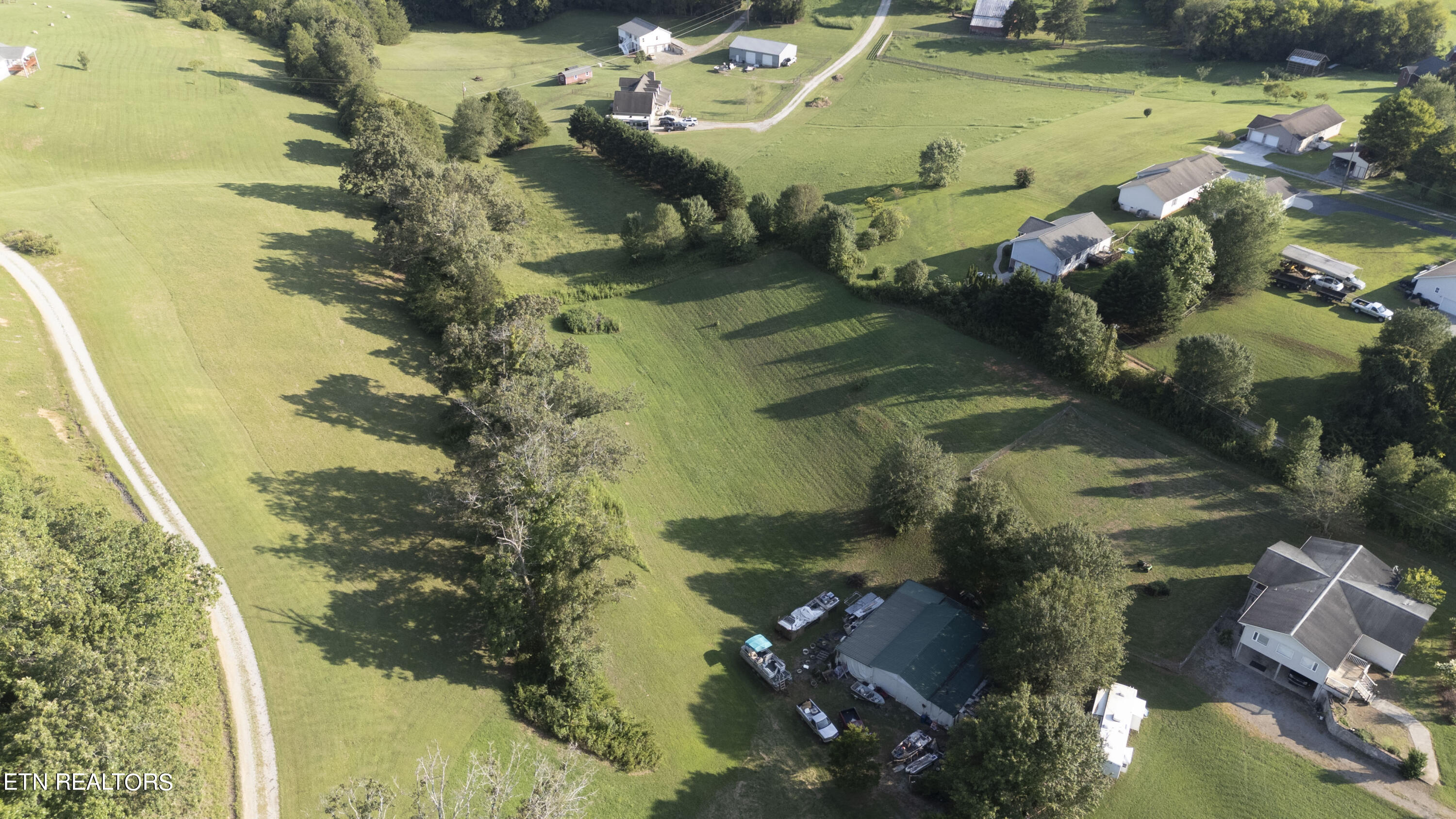 467 Laurel Road Clinton TN 37716