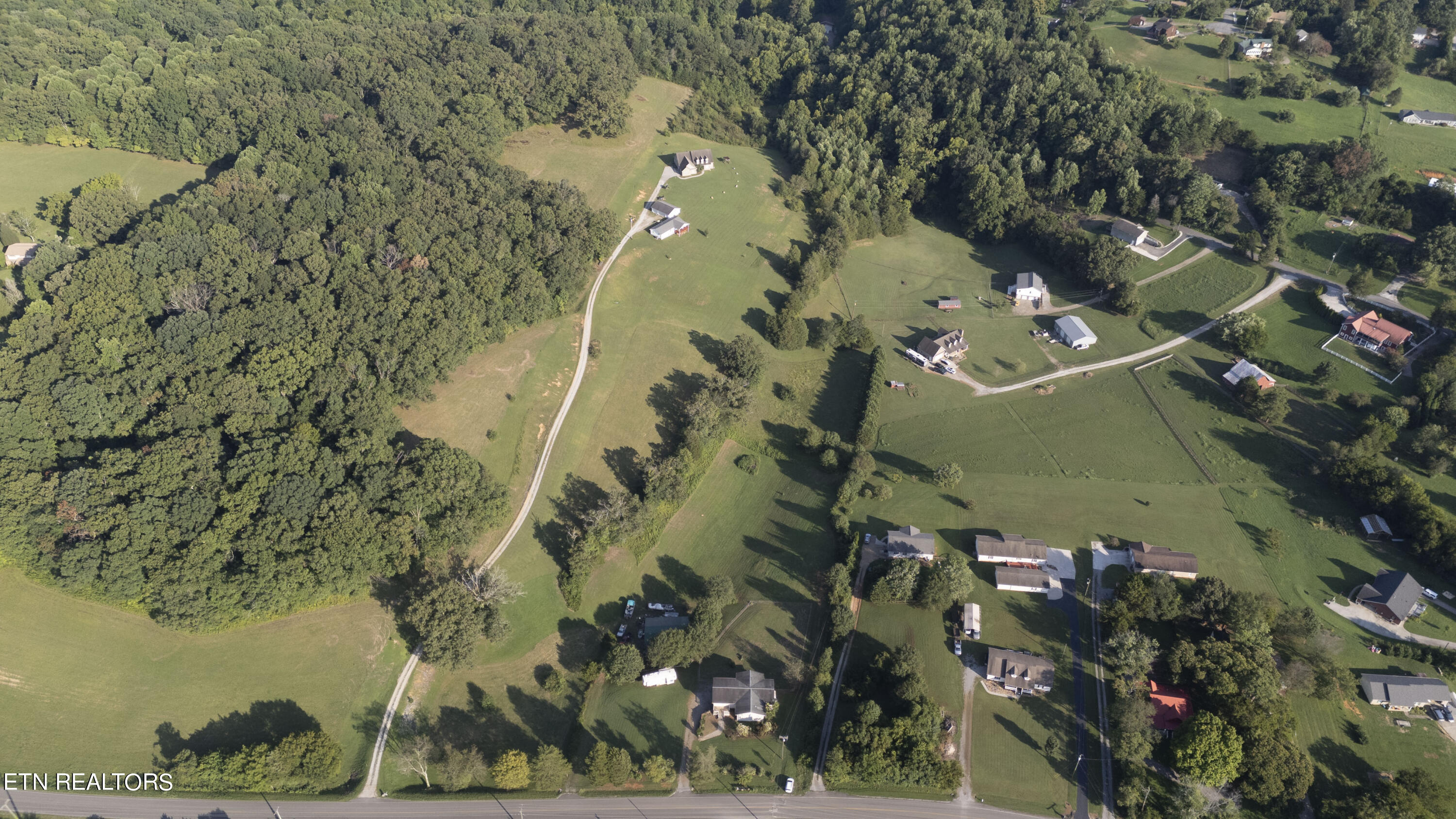 467 Laurel Road Clinton TN 37716