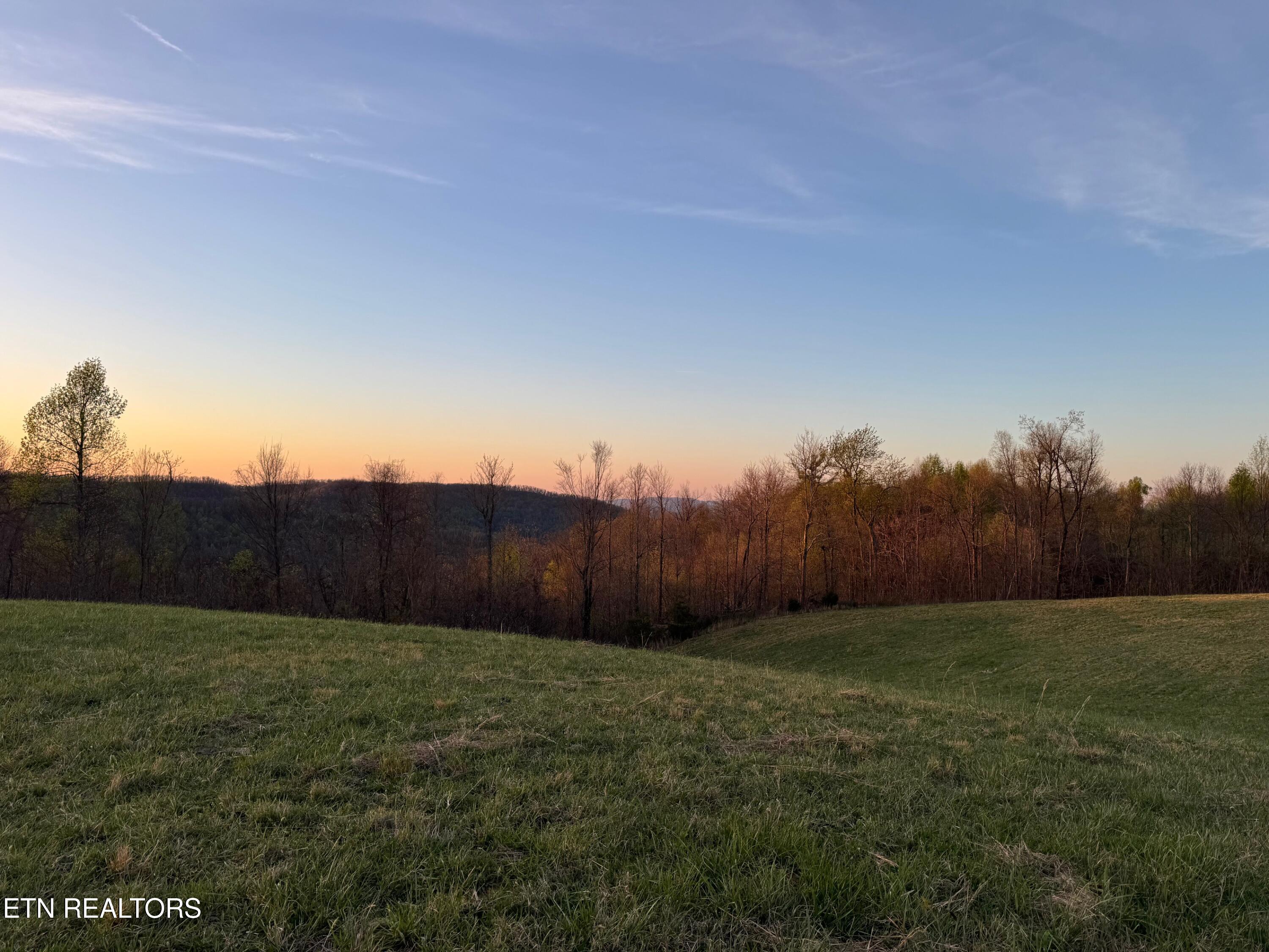 2726 Double Top Road Jamestown TN 38556