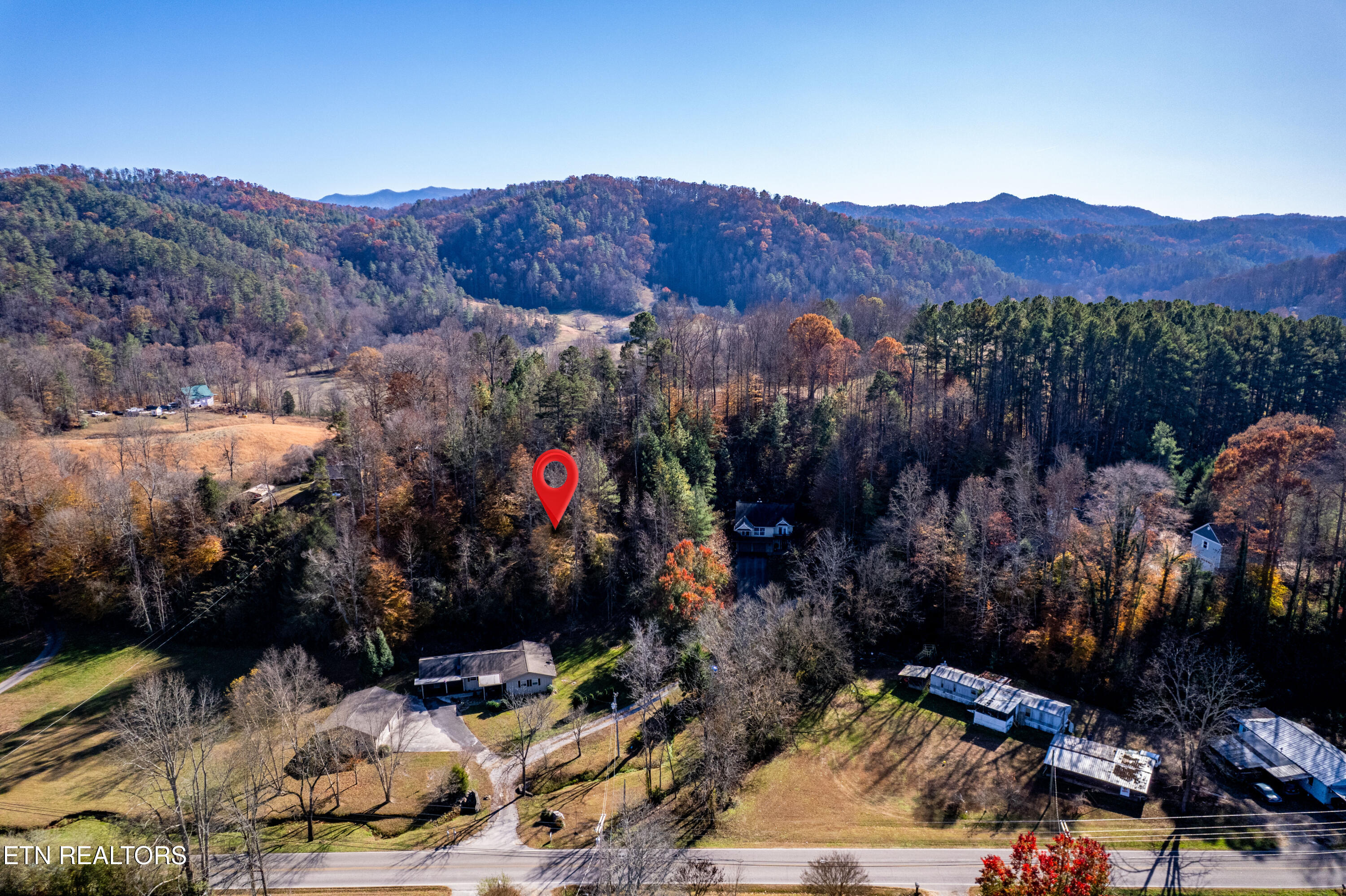 W Millers Cove Road Walland TN 37886