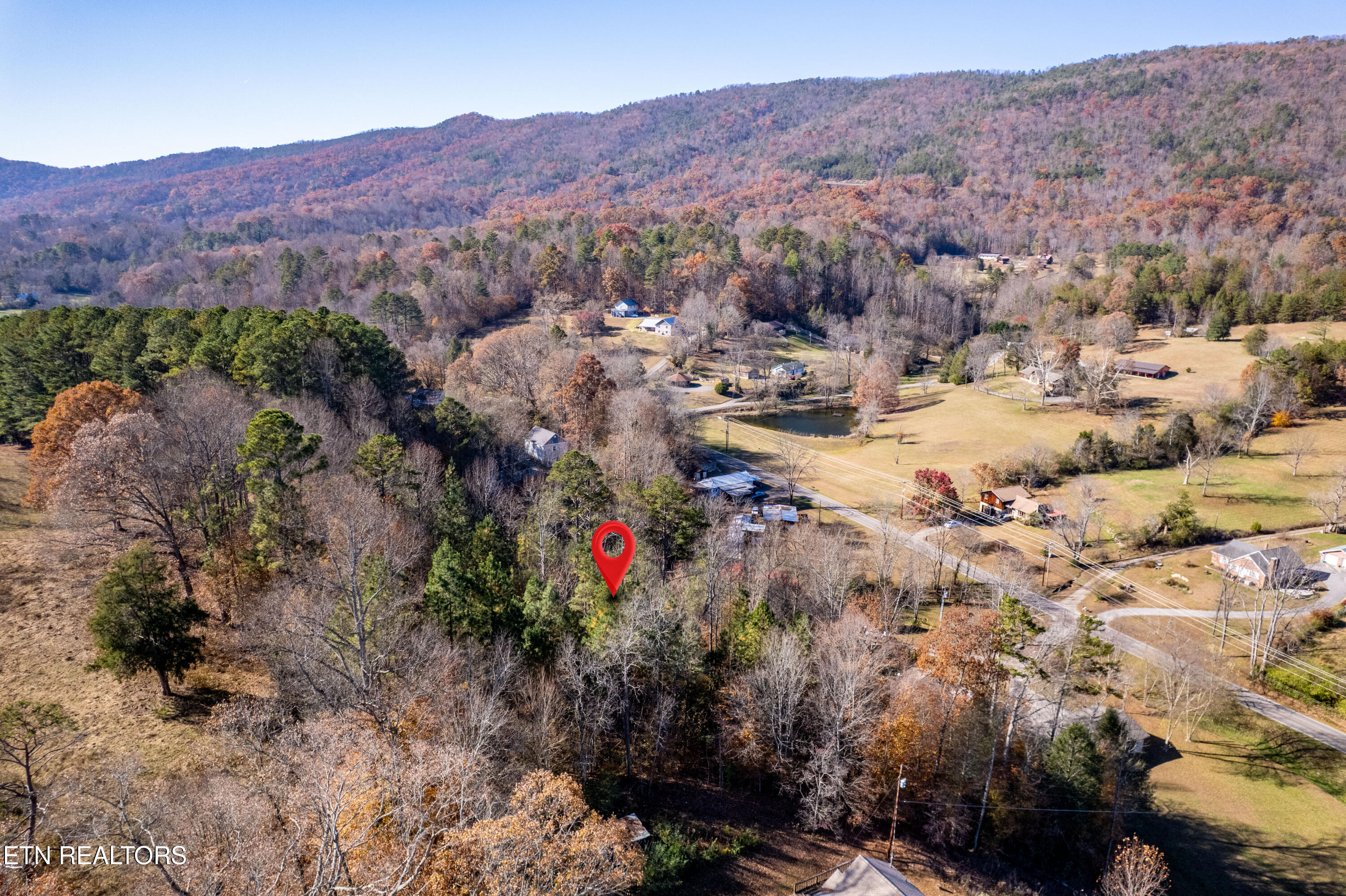 W Millers Cove Road Walland TN 37886