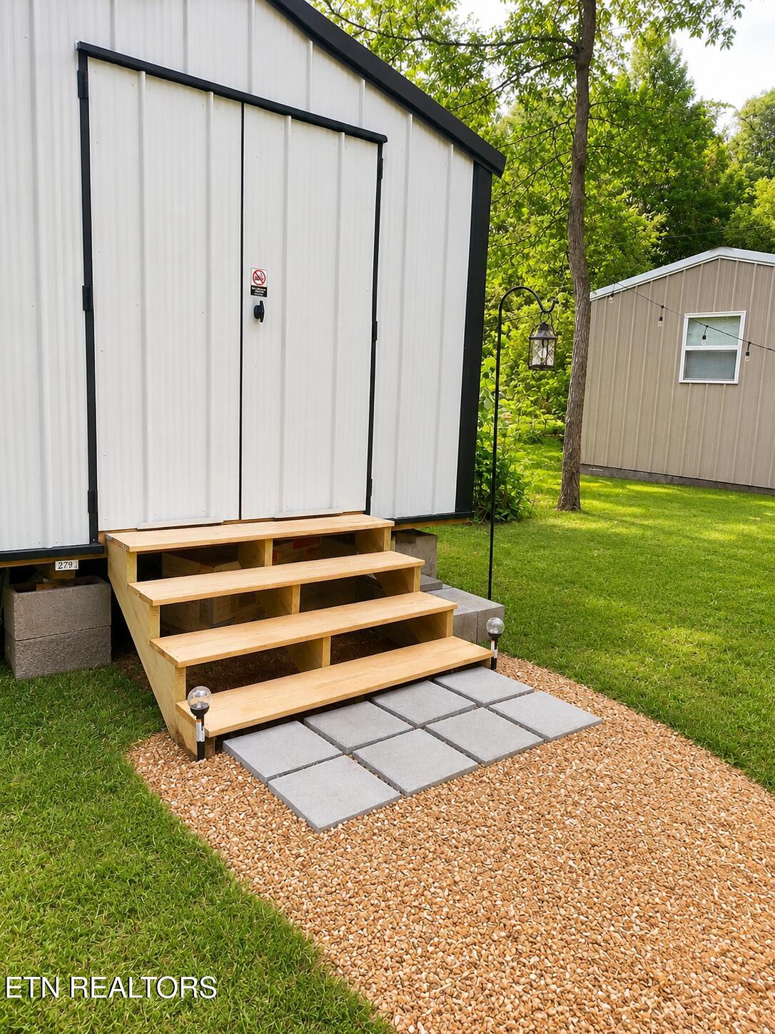 232 Sweeney Road Benton TN 37307