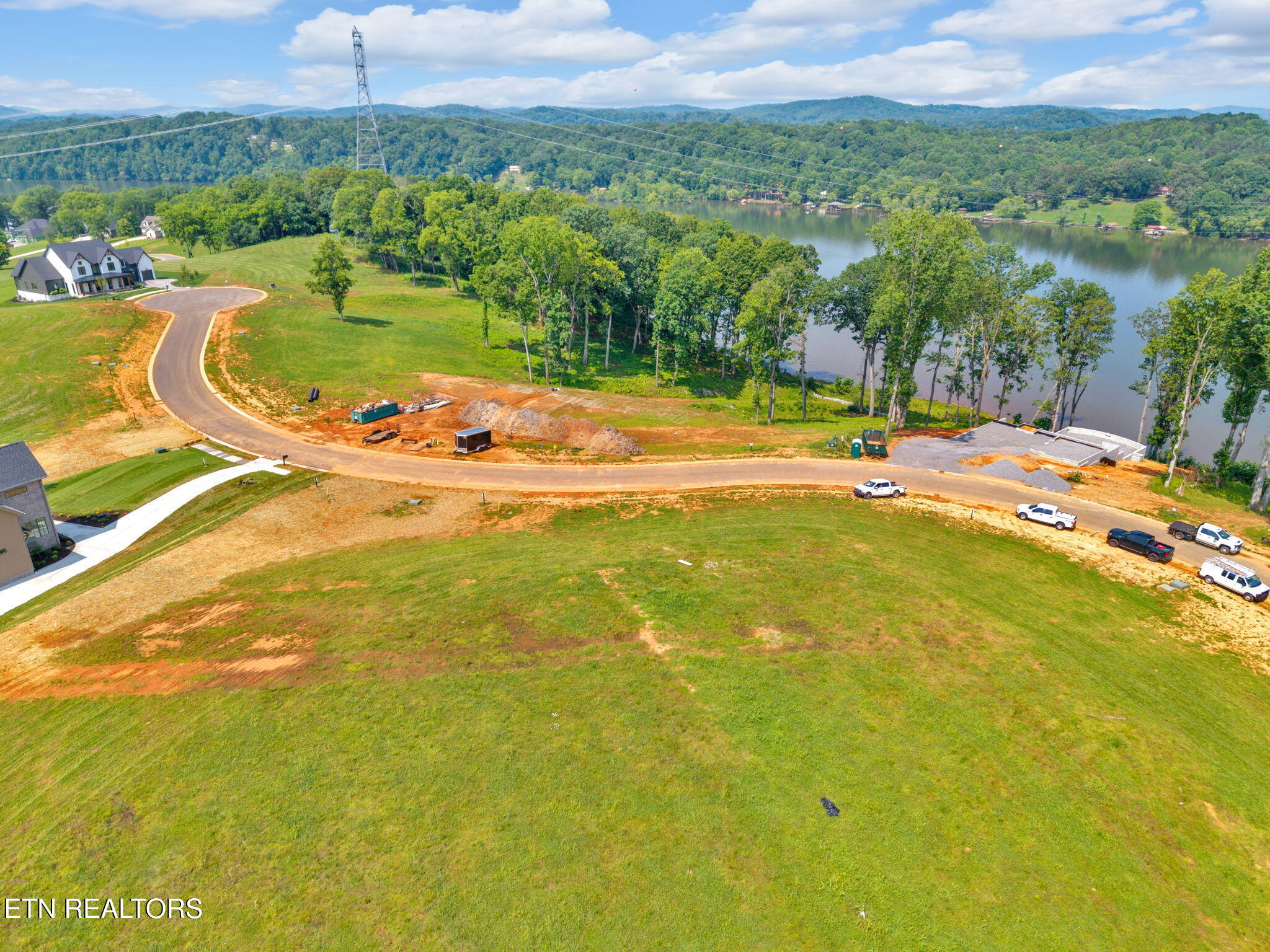 433 Firefly Drive Loudon TN 37774