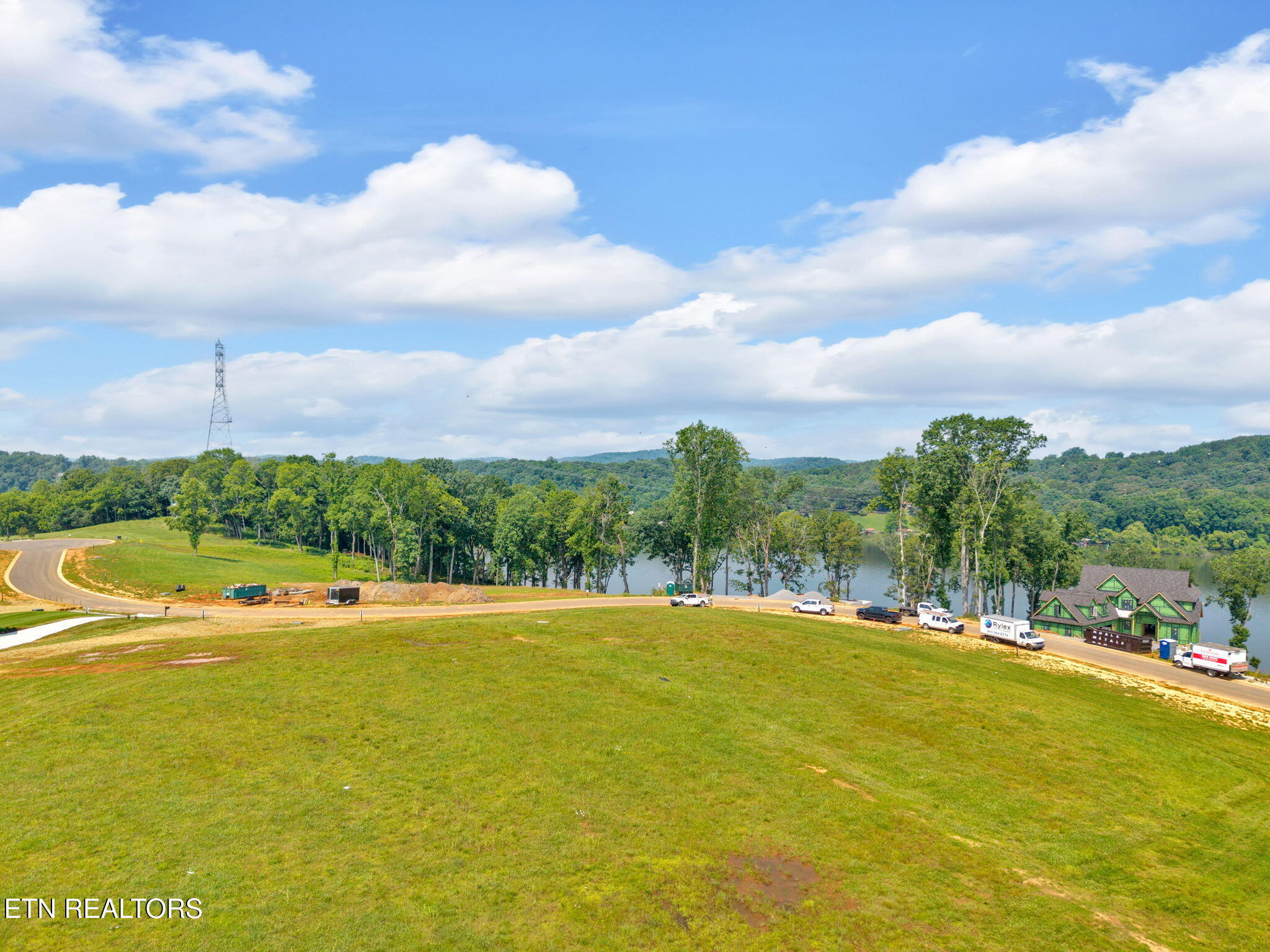 433 Firefly Drive Loudon TN 37774