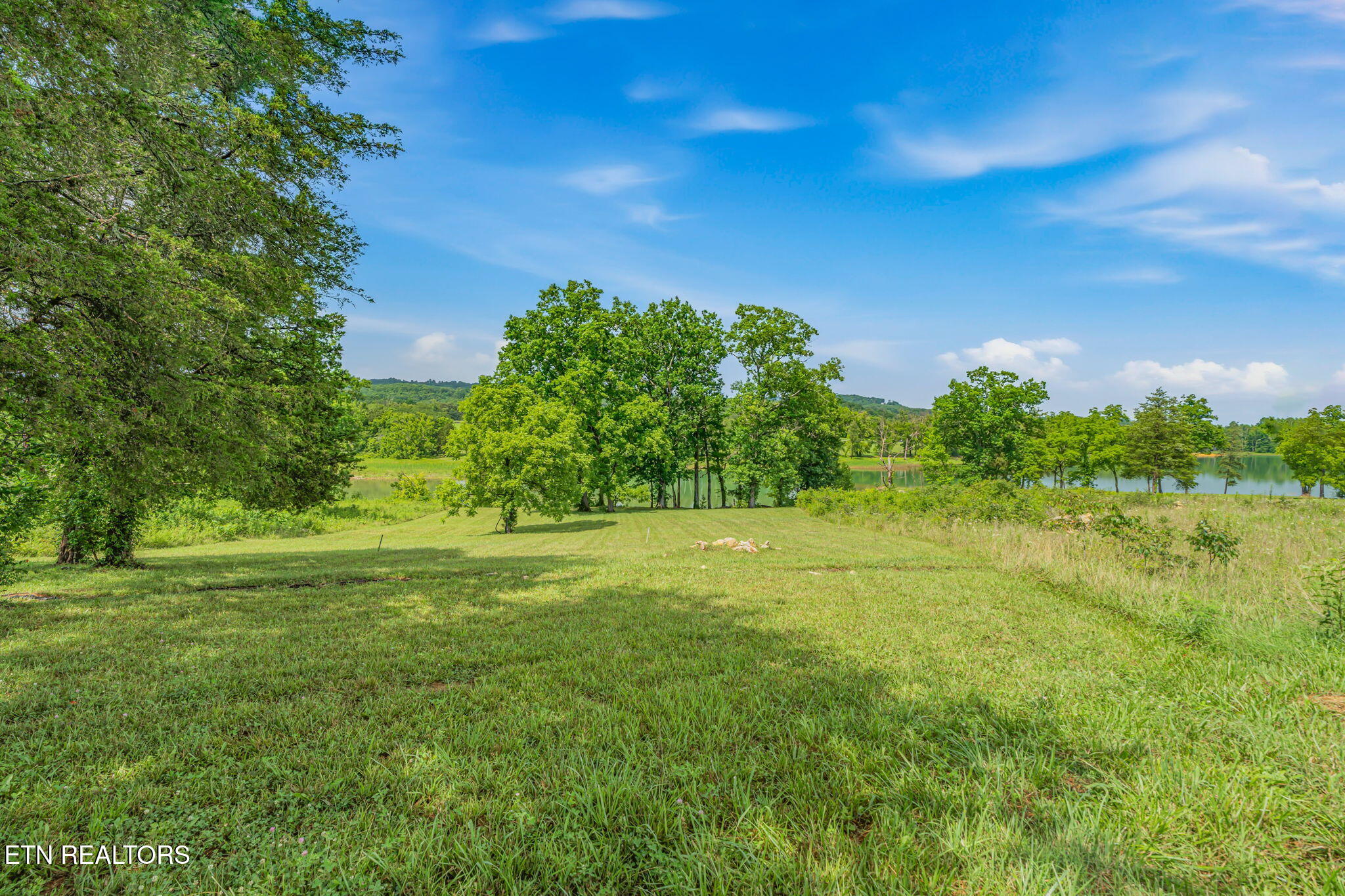 Waterfront Knoll Sharps Chapel TN 37866