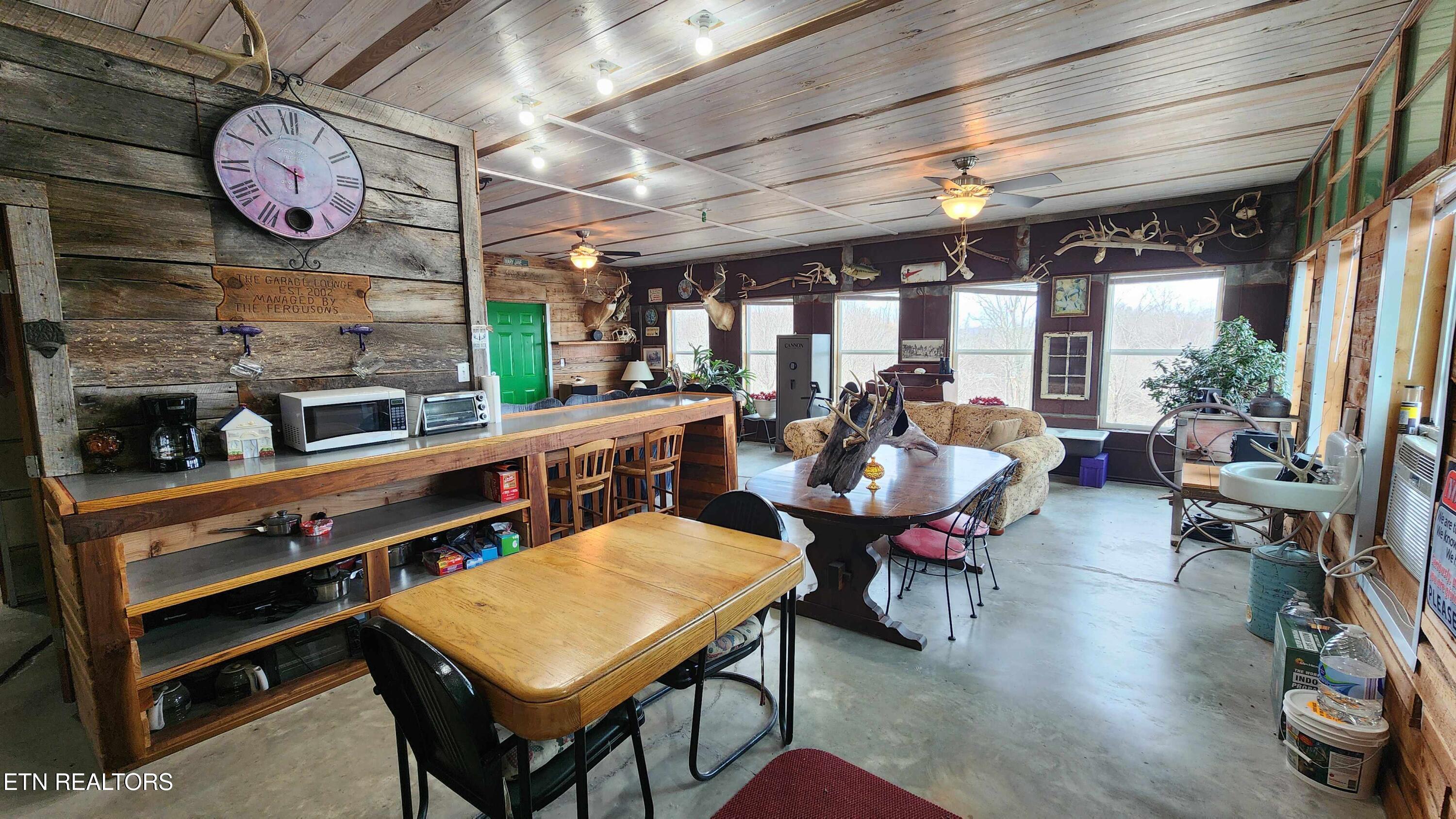 276 Schelley Road Gainesboro TN 38562