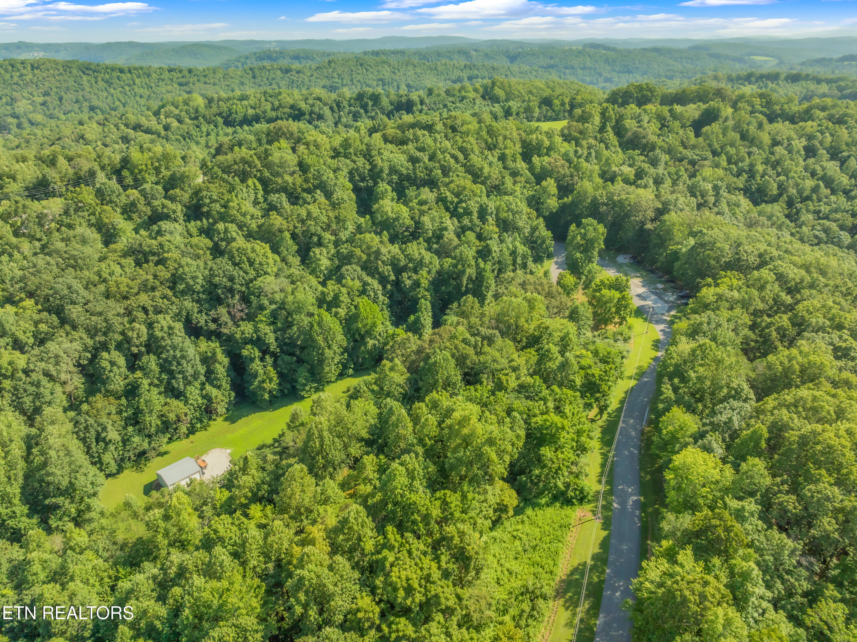 Shanghai Landing Lane Lafollette TN 37766