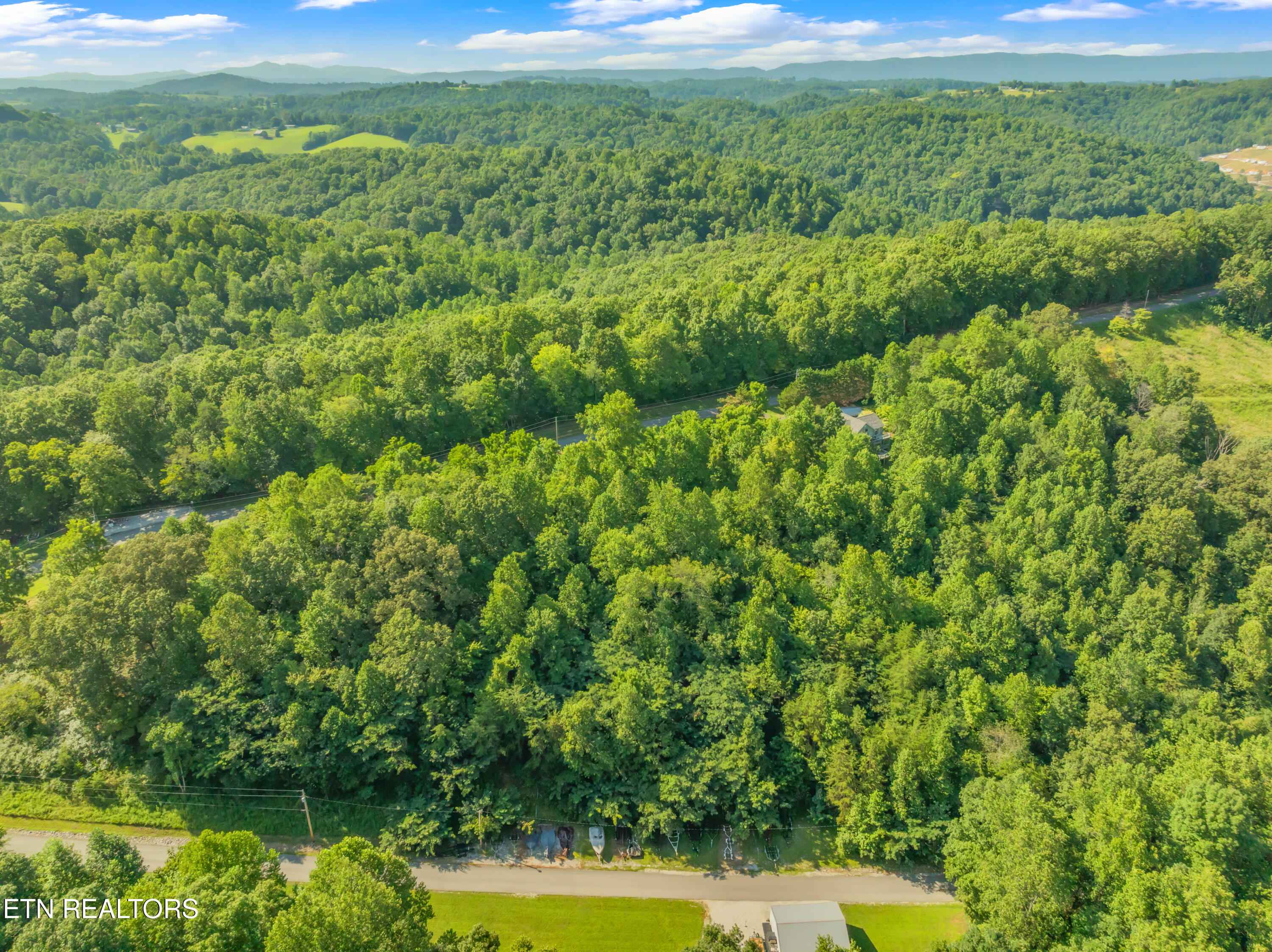 Shanghai Landing Lane Lafollette TN 37766