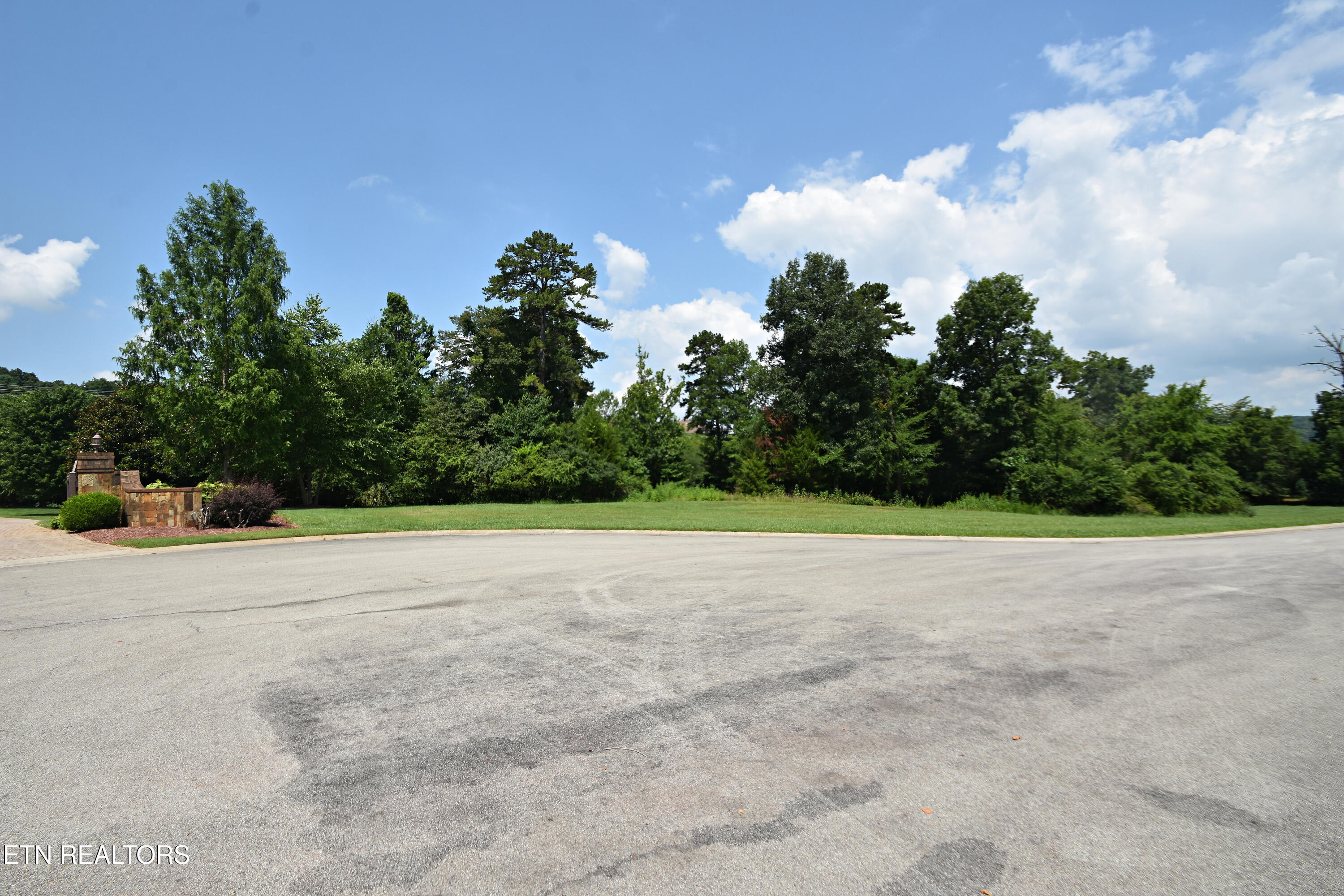 3630 Lashbrooke Way Louisville TN 37777