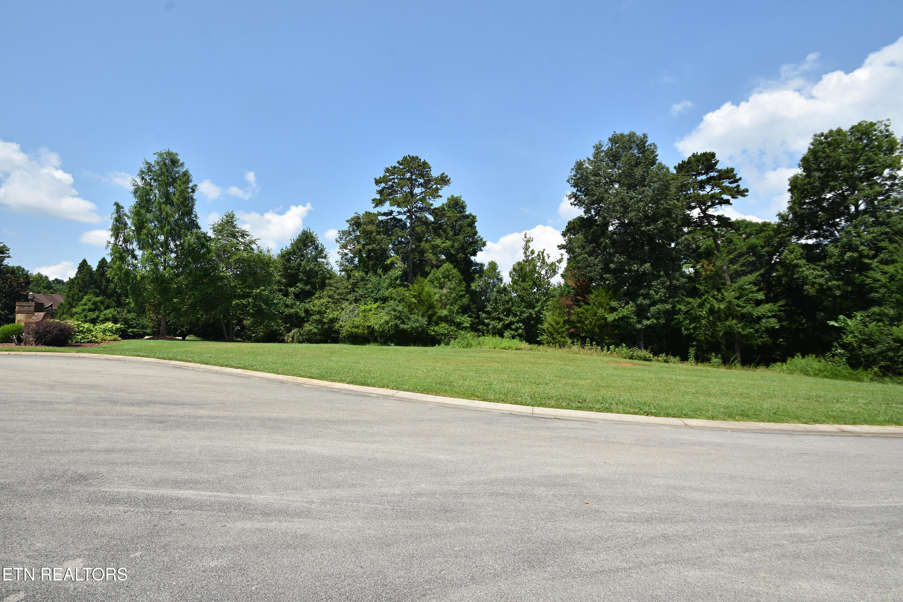 3630 Lashbrooke Way Louisville TN 37777
