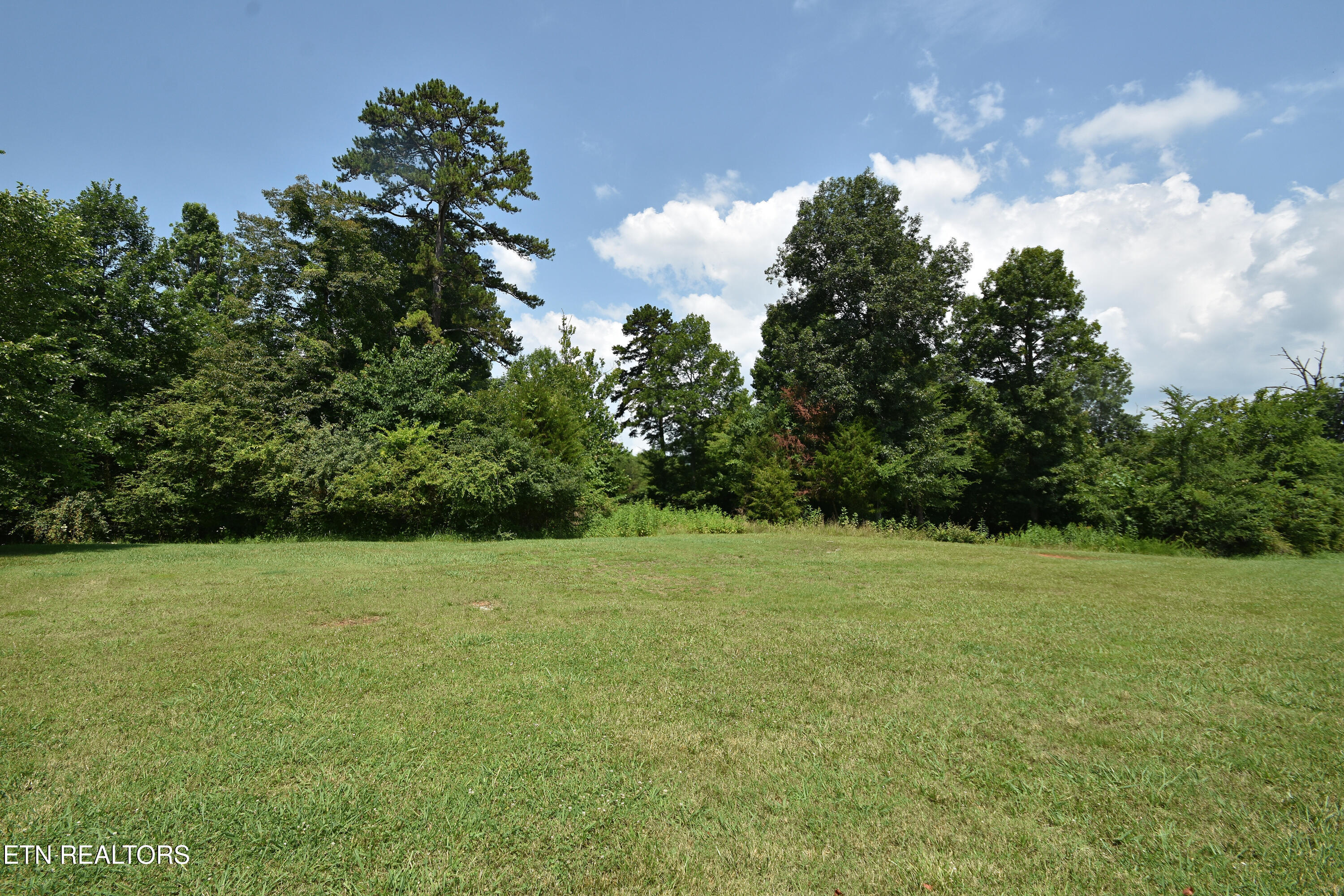 3630 Lashbrooke Way Louisville TN 37777