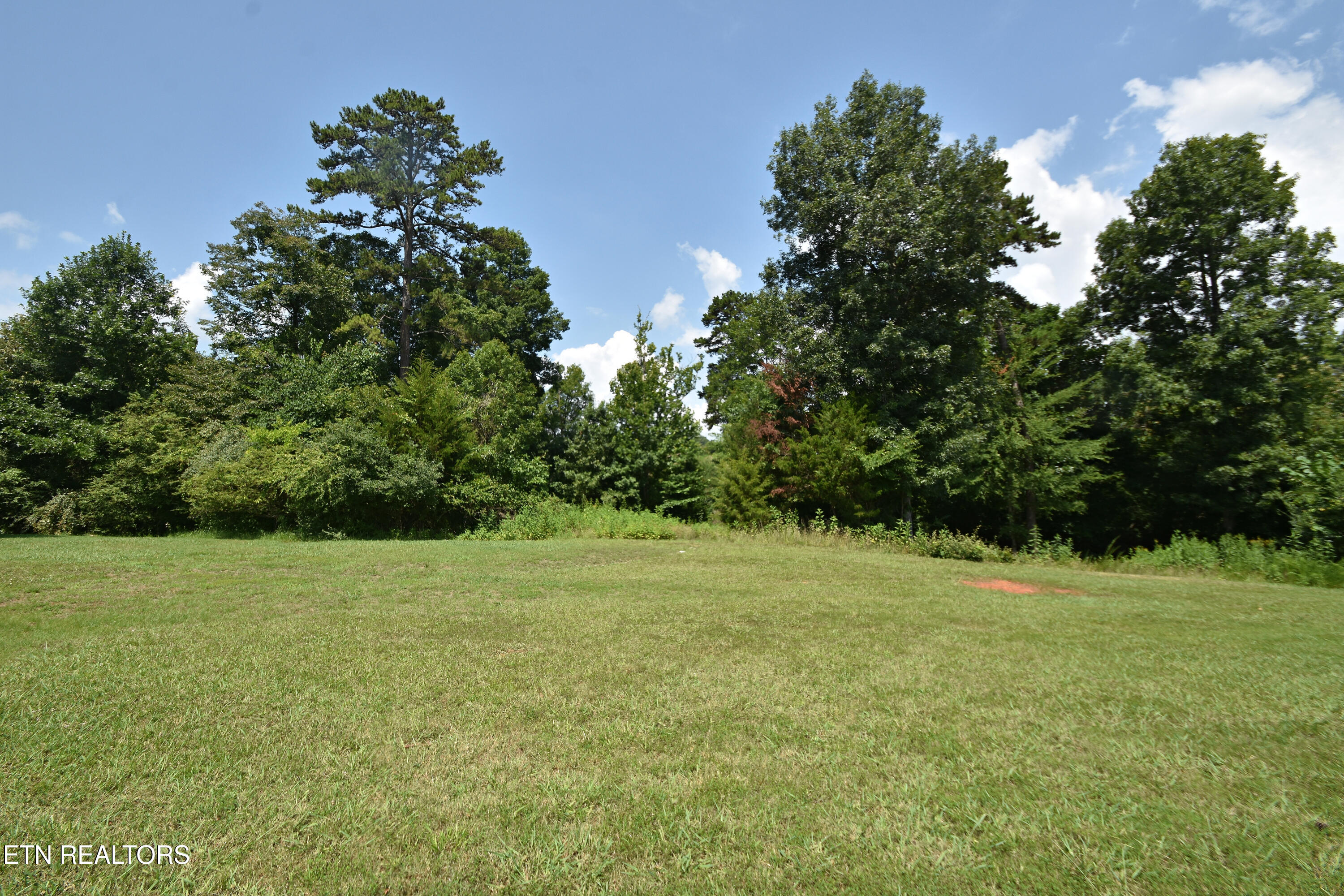 3630 Lashbrooke Way Louisville TN 37777