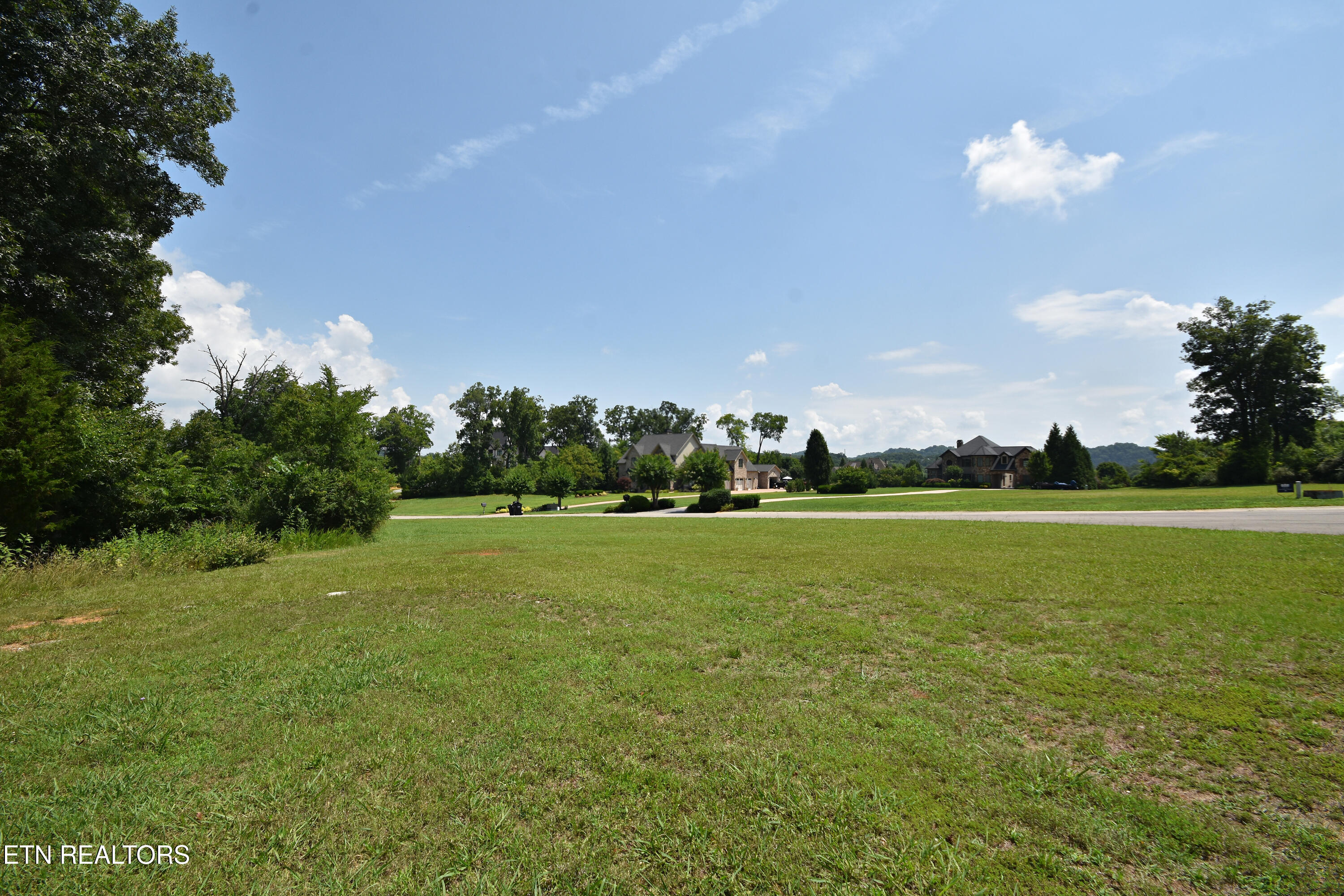 3630 Lashbrooke Way Louisville TN 37777