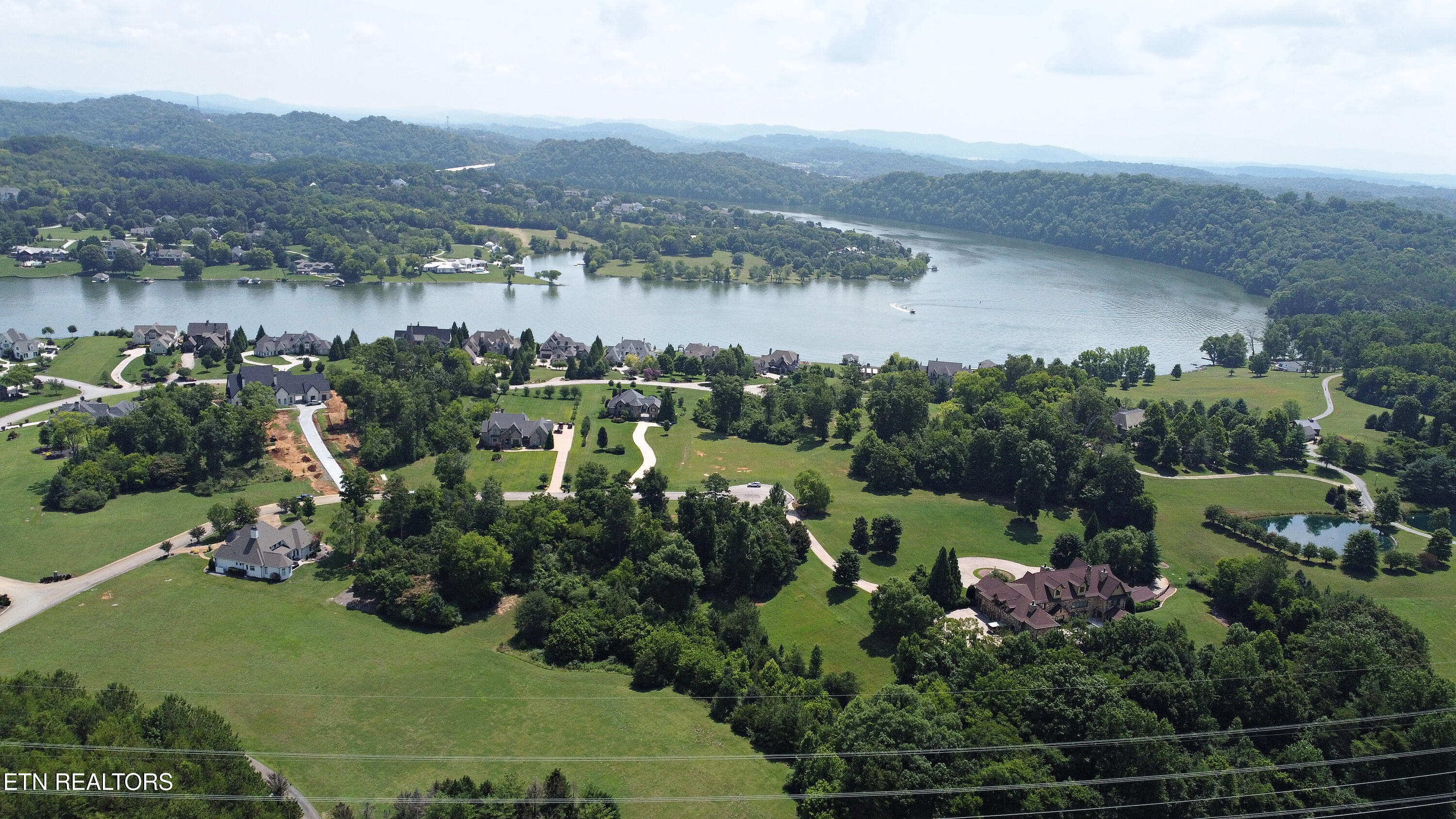 3630 Lashbrooke Way Louisville TN 37777
