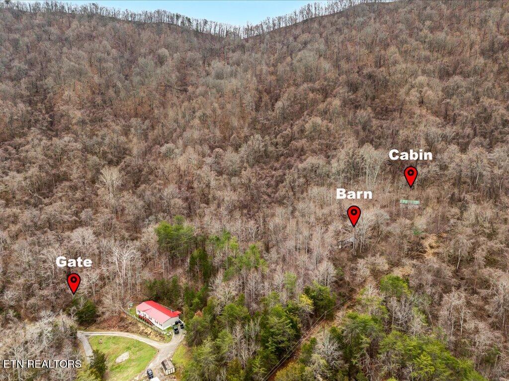 902 Charlie Dalton Lane Thorn Hill TN 37881