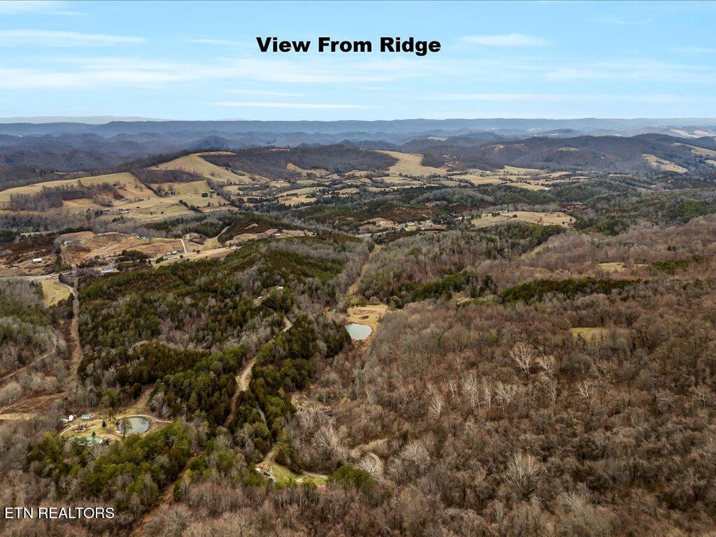 902 Charlie Dalton Lane Thorn Hill TN 37881