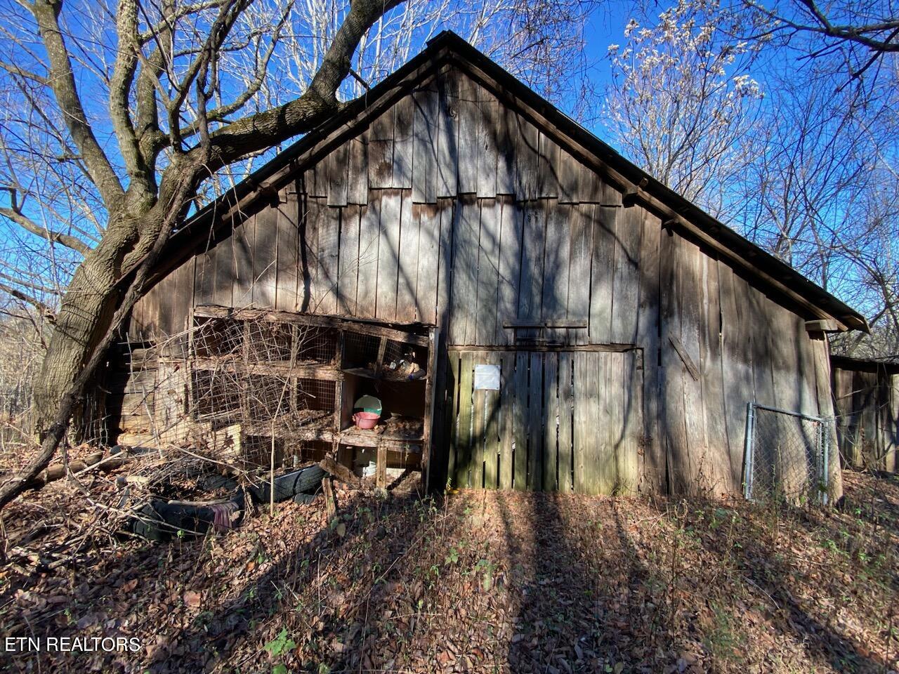 902 Charlie Dalton Lane Thorn Hill TN 37881
