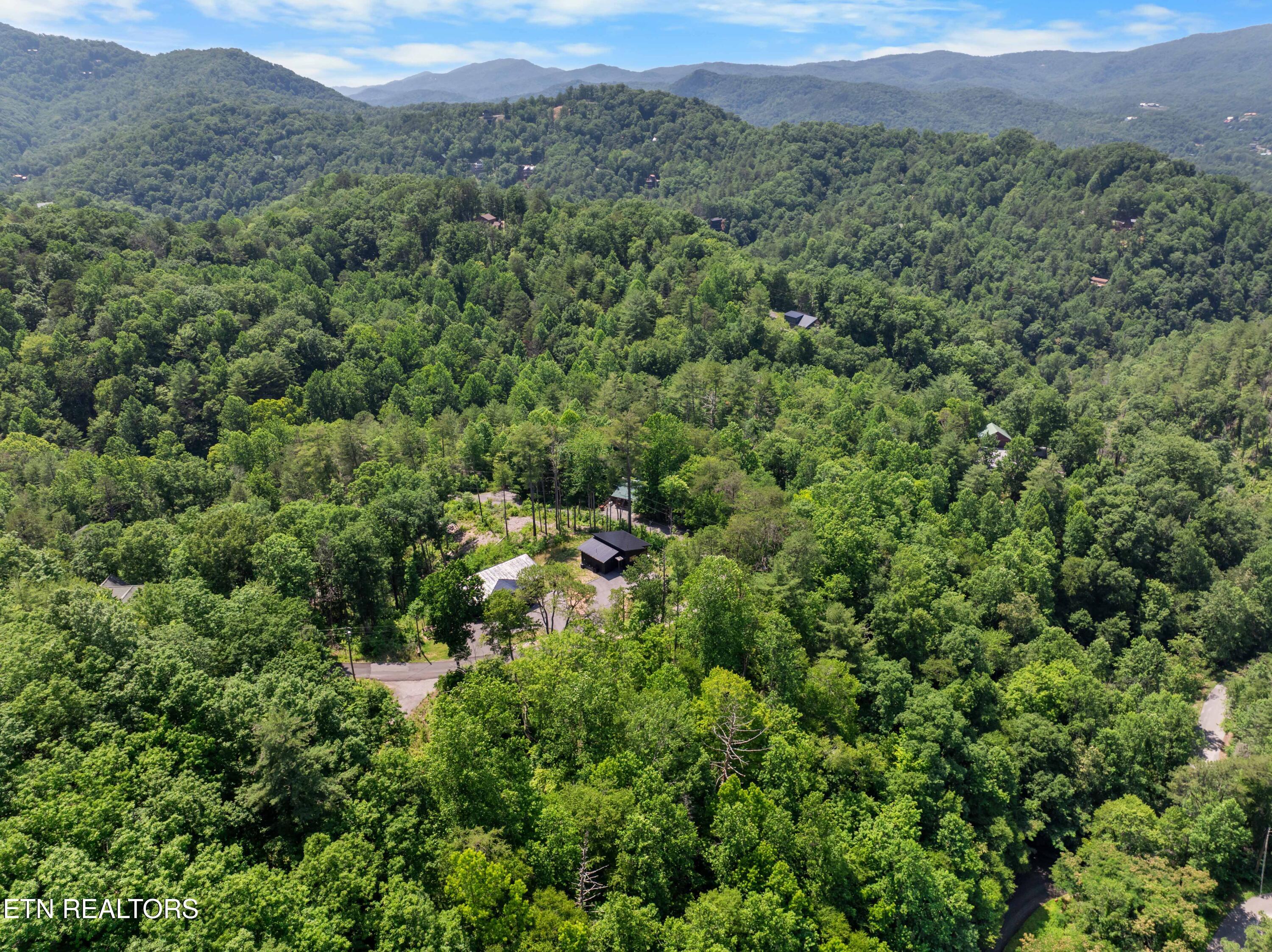 3278 Emerald Springs Loop Sevierville TN 37862