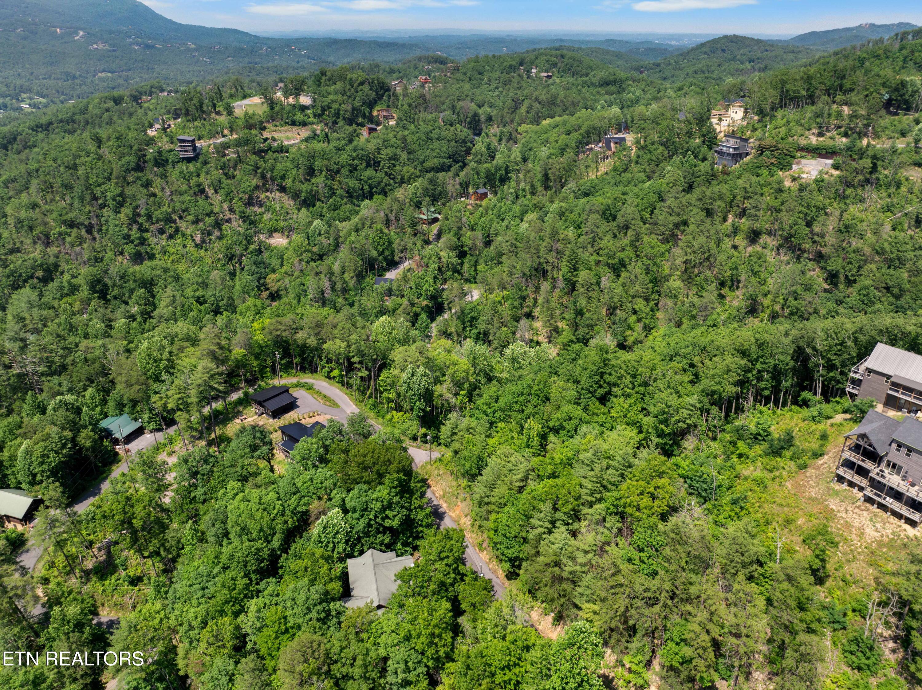 3278 Emerald Springs Loop Sevierville TN 37862