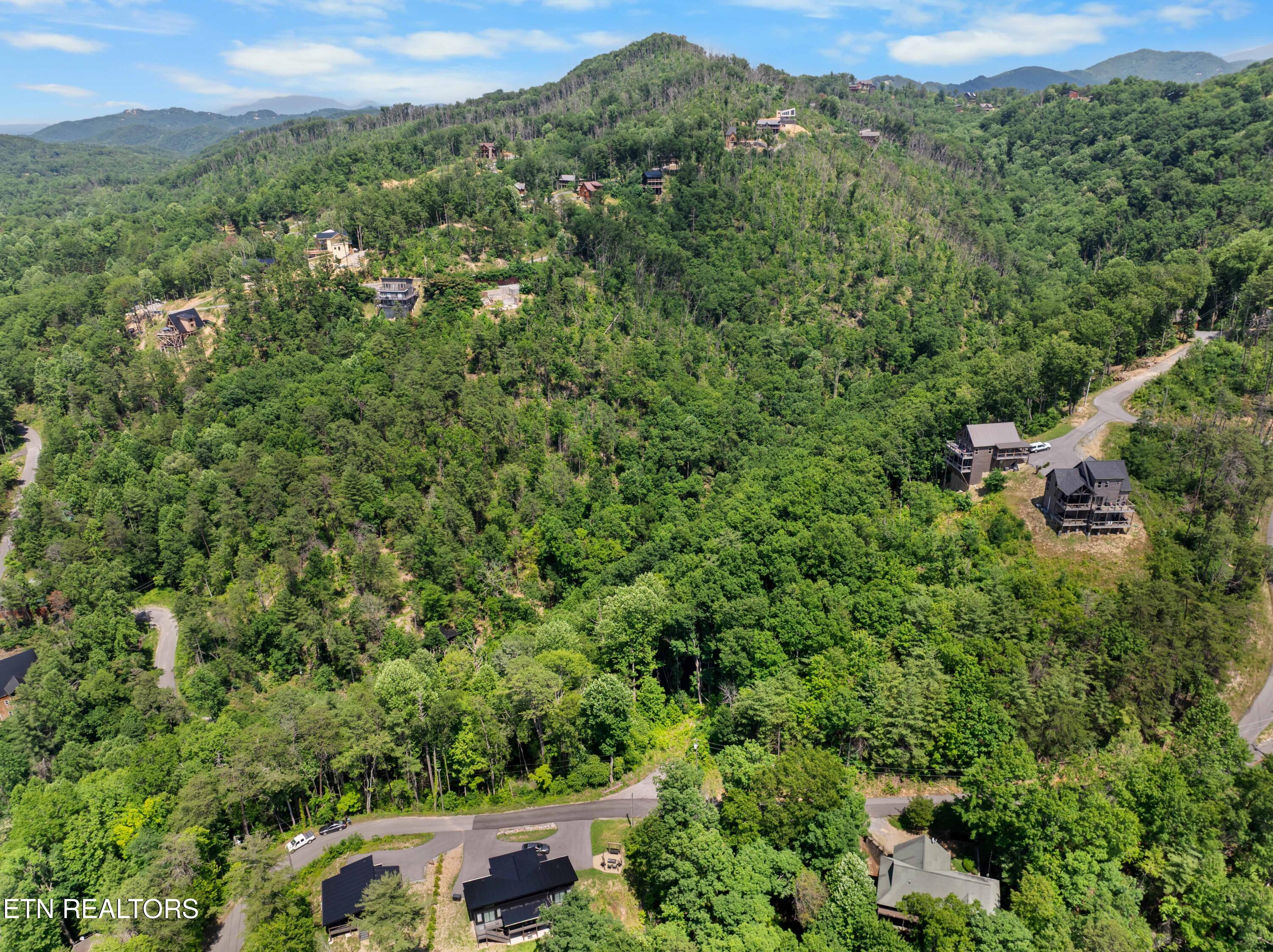 3278 Emerald Springs Loop Sevierville TN 37862