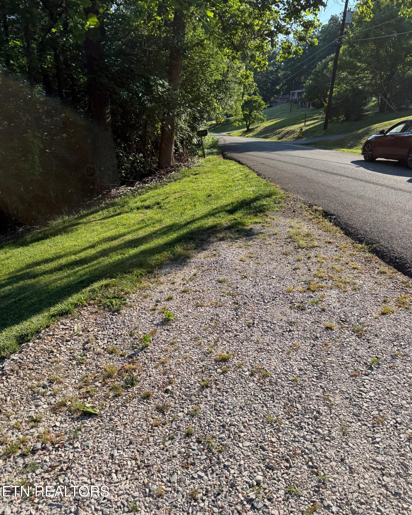 5016 Ridgemont Drive Knoxville TN 37918