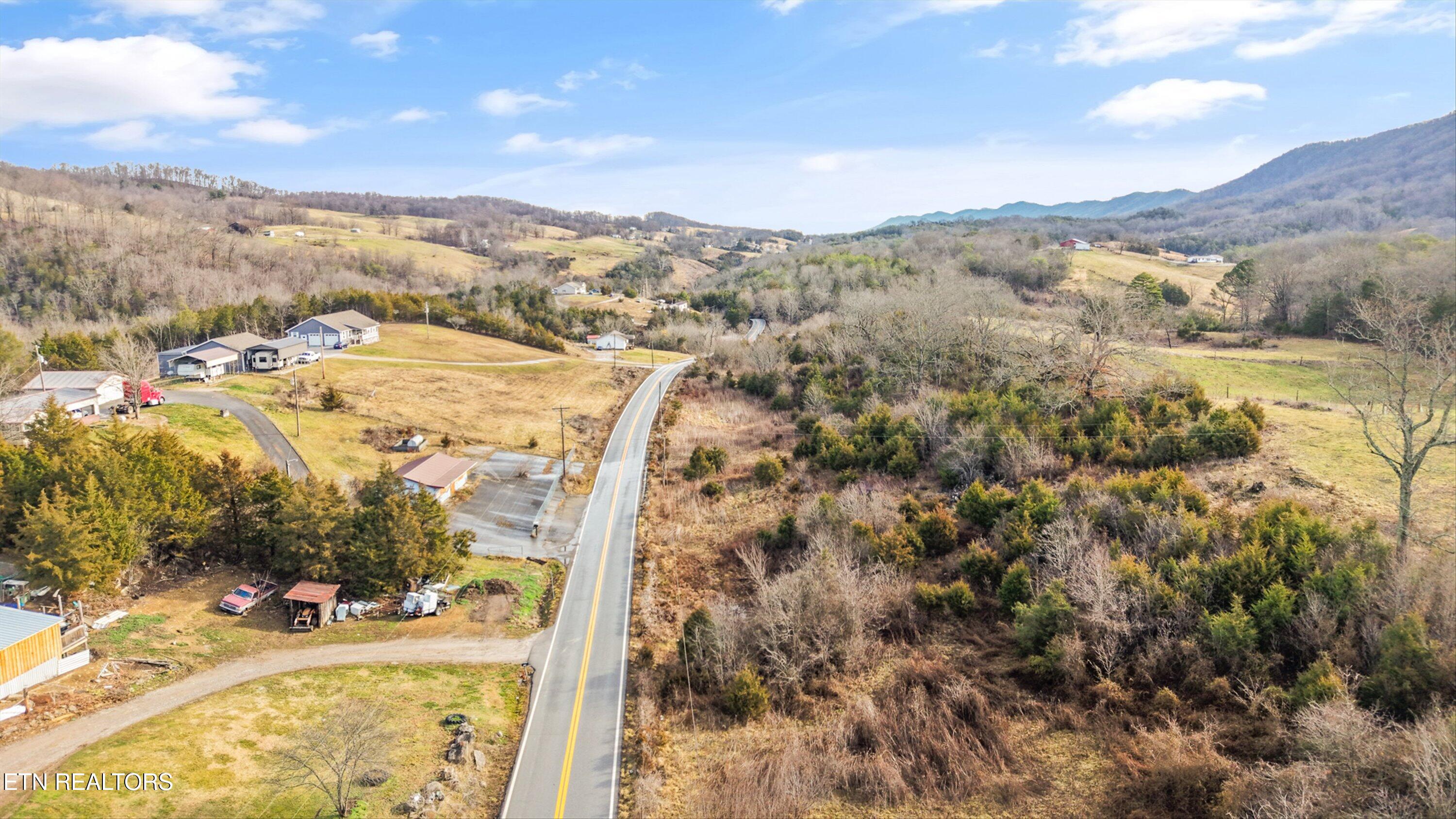 3730 Highway 131 Washburn TN 37888