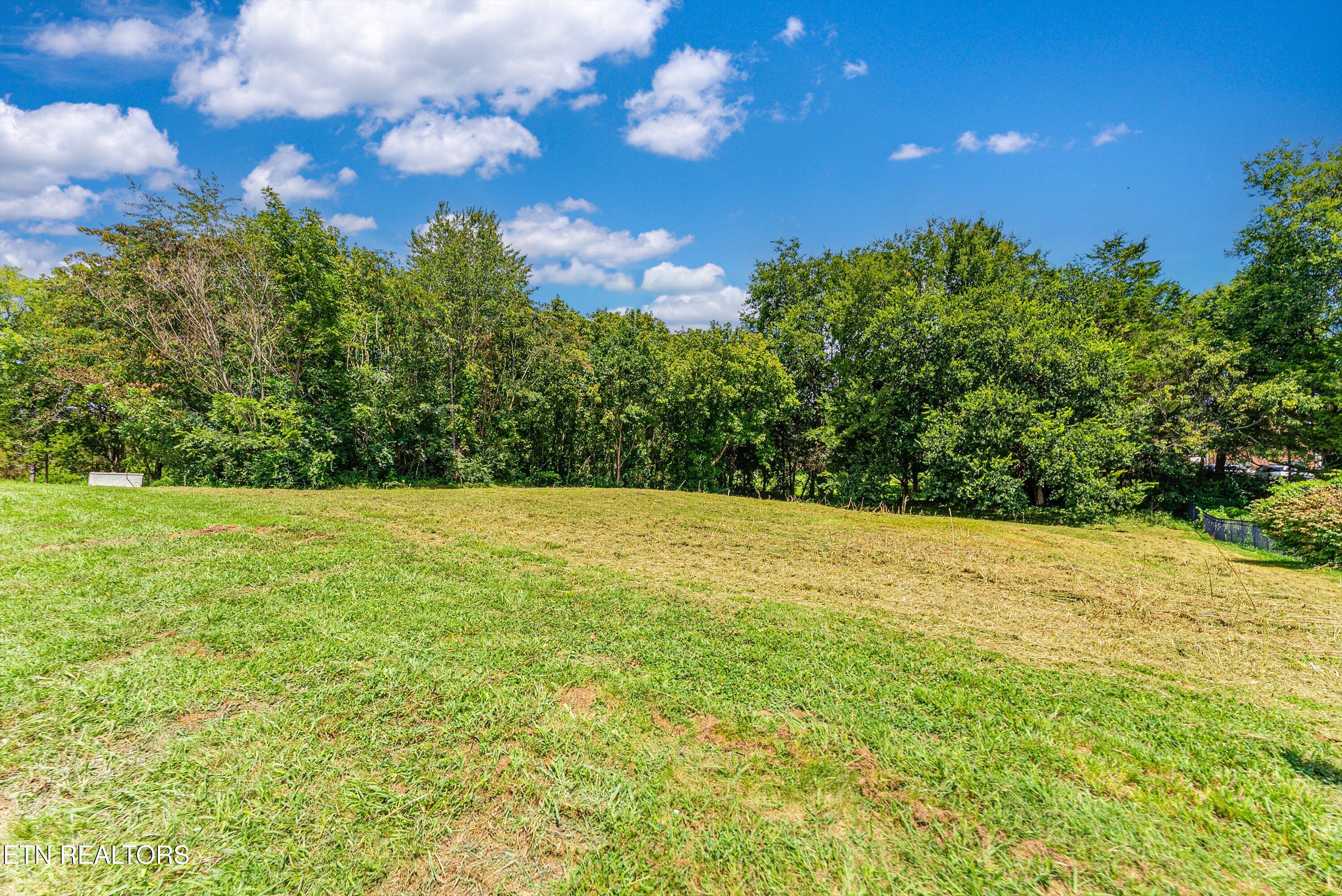 7408 Country Meadow Drive Knoxville TN 37918