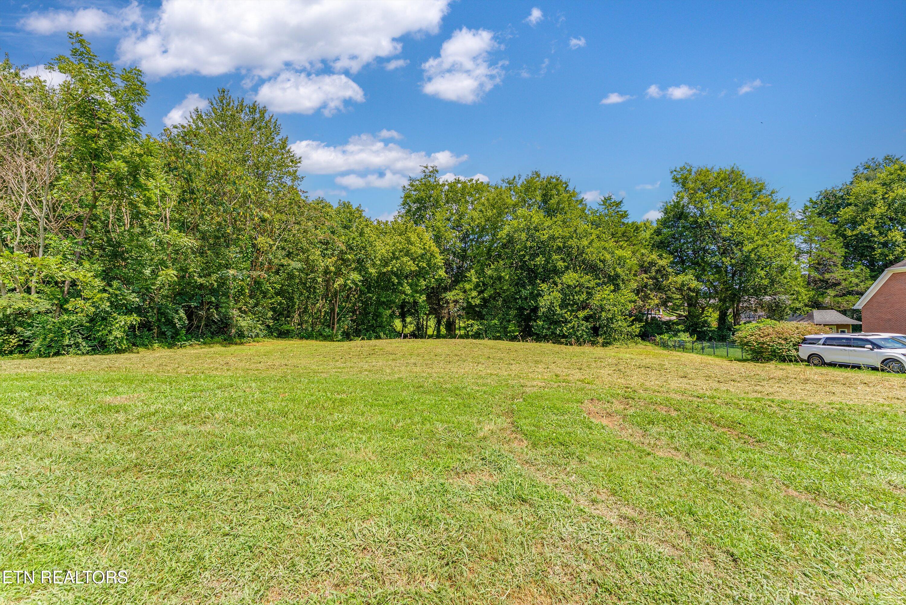 7408 Country Meadow Drive Knoxville TN 37918