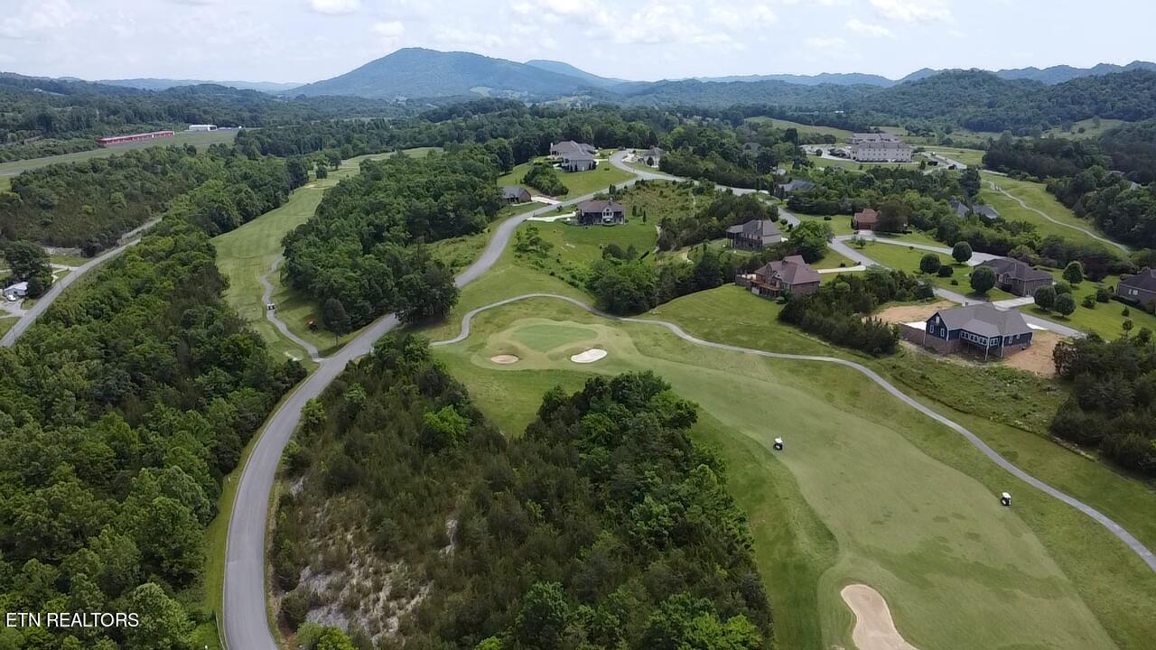 121 Links Court Tazewell TN 37879