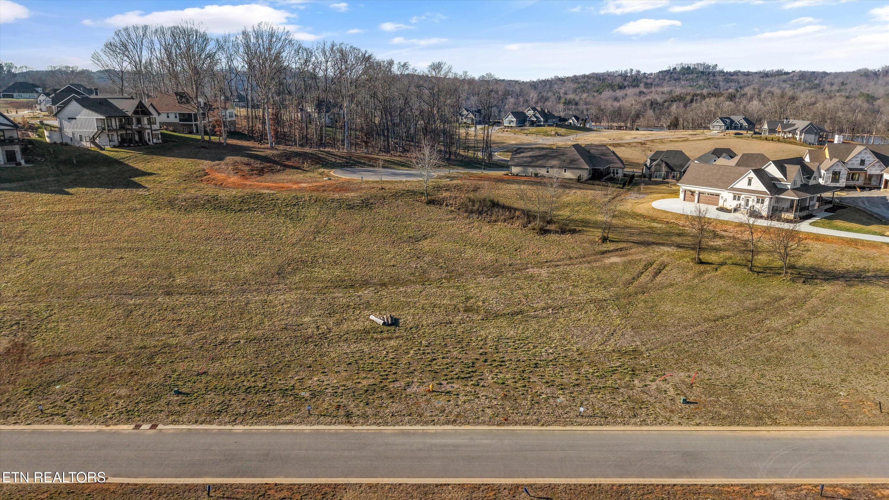 2705 Chestnut Lane Loudon TN 37774
