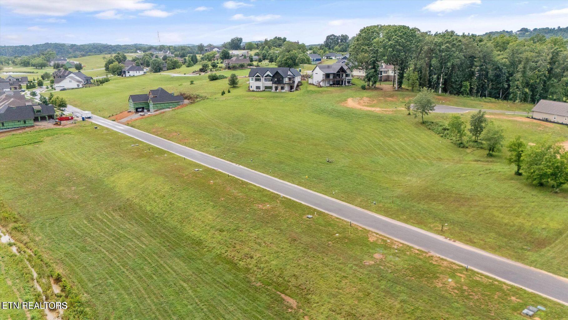 2705 Chestnut Lane Loudon TN 37774