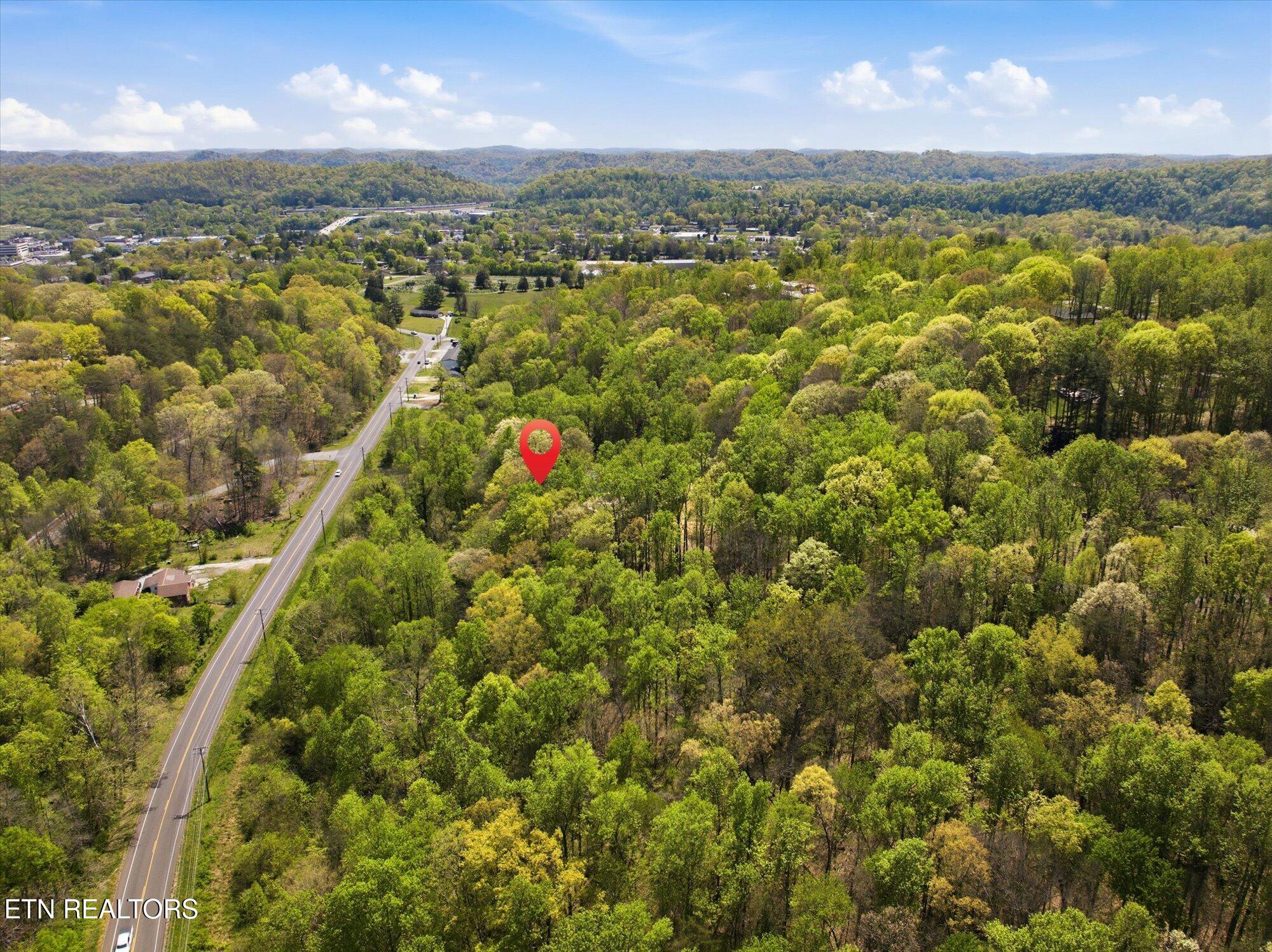 Skyline Drive Clinton TN 37716