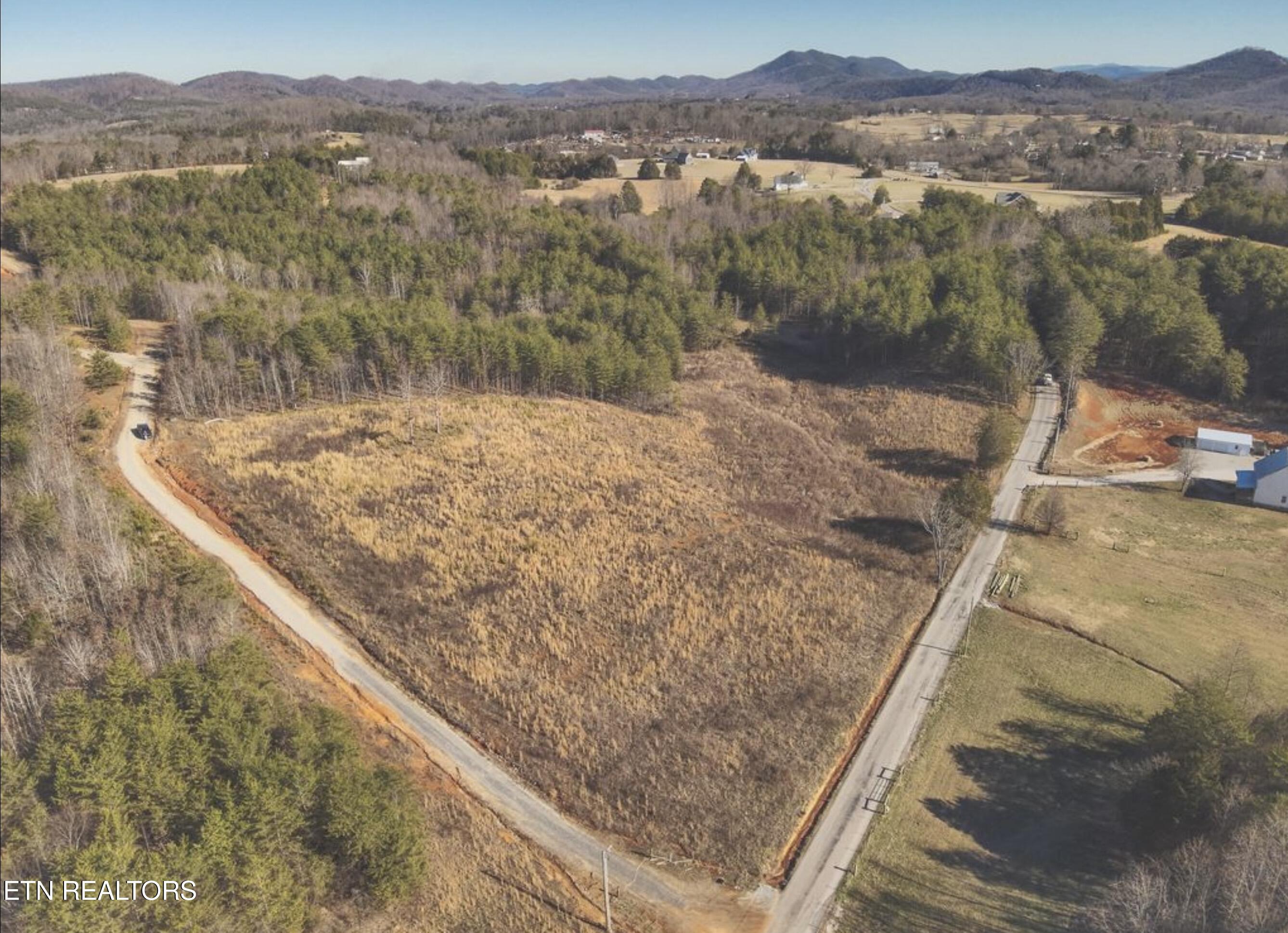 Lot 10 & 11 Curtis Road Tellico Plains TN 37385