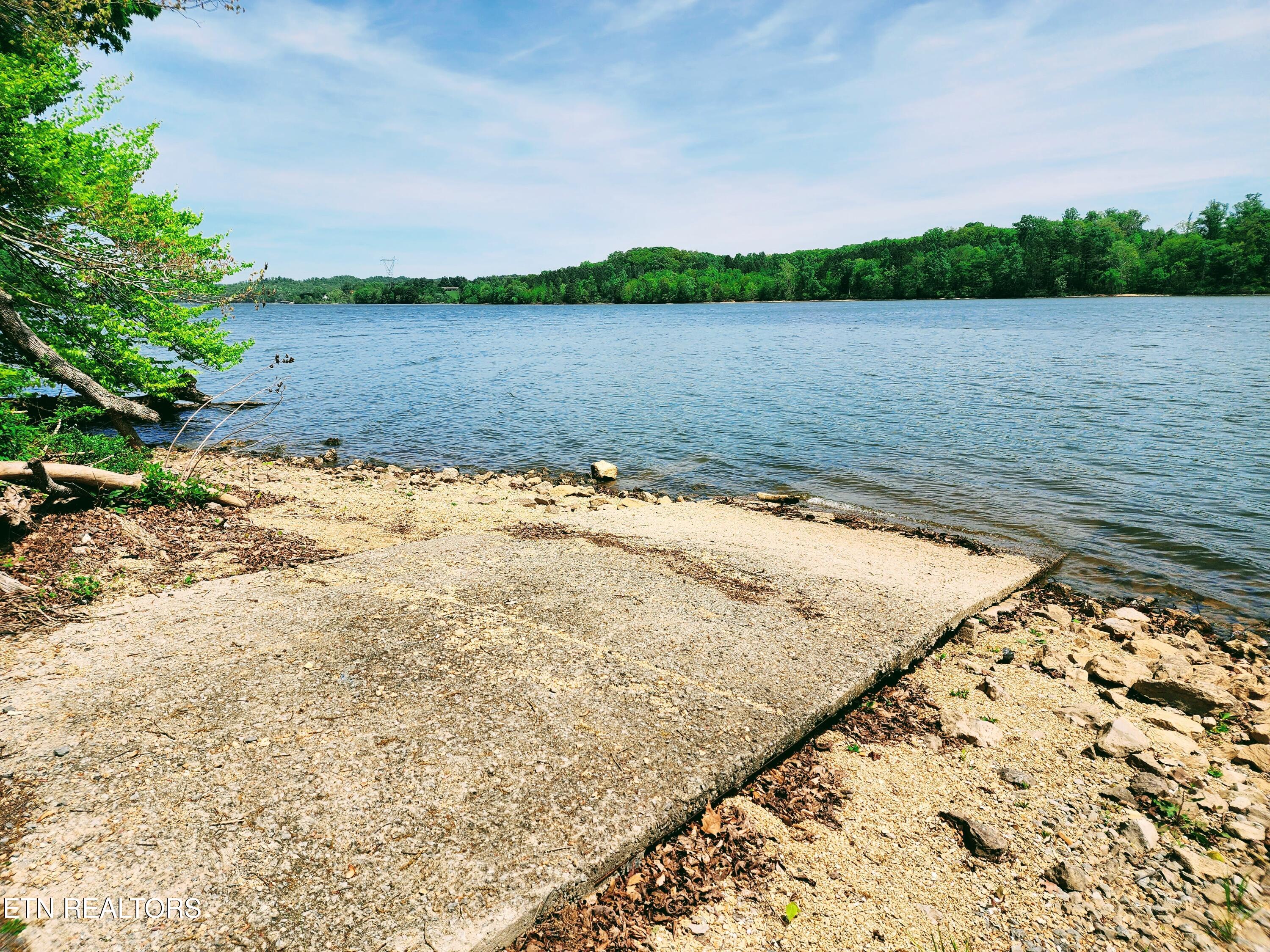 Evergreen Cove Kingston TN 37763