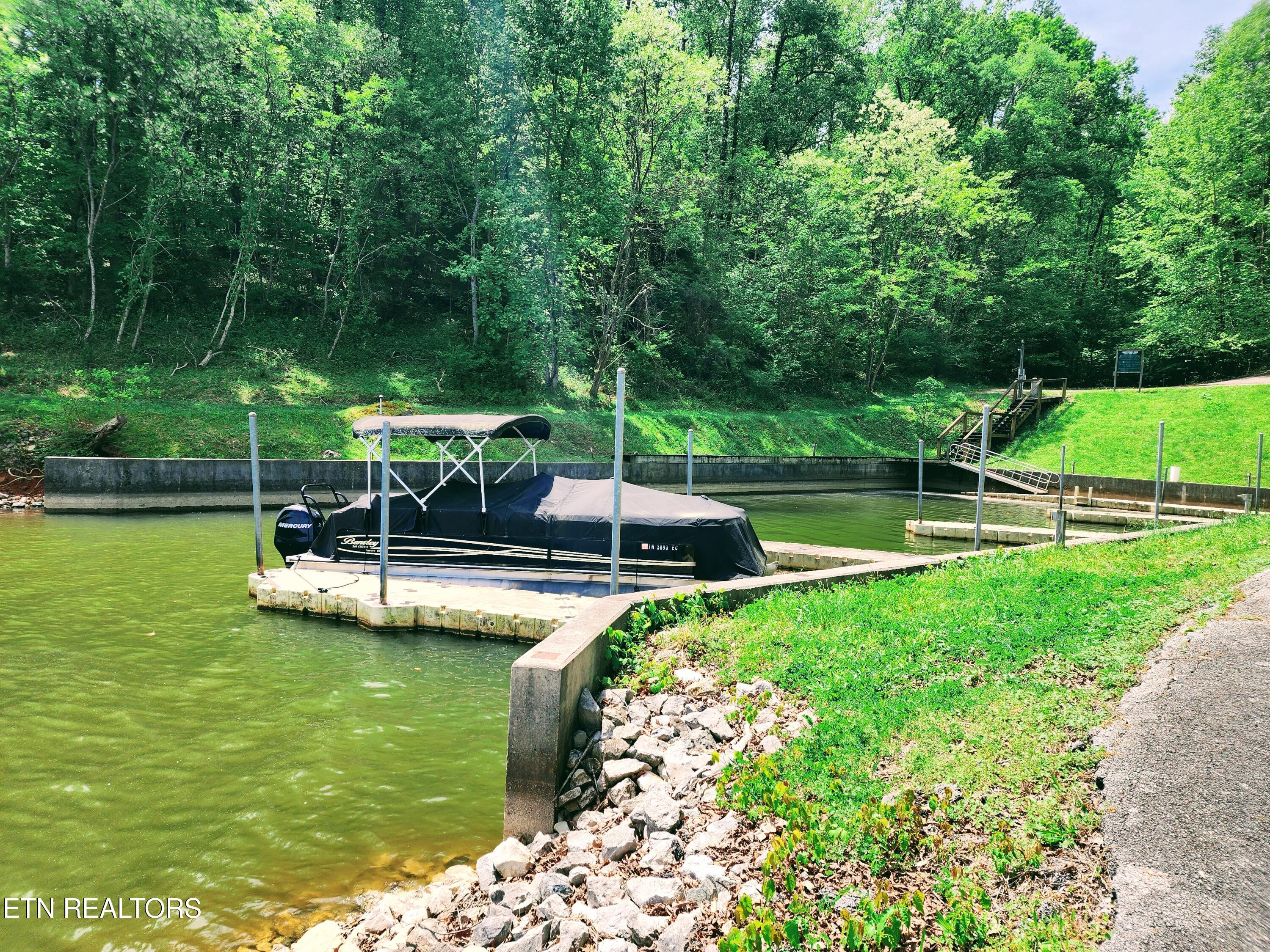 Evergreen Cove Kingston TN 37763