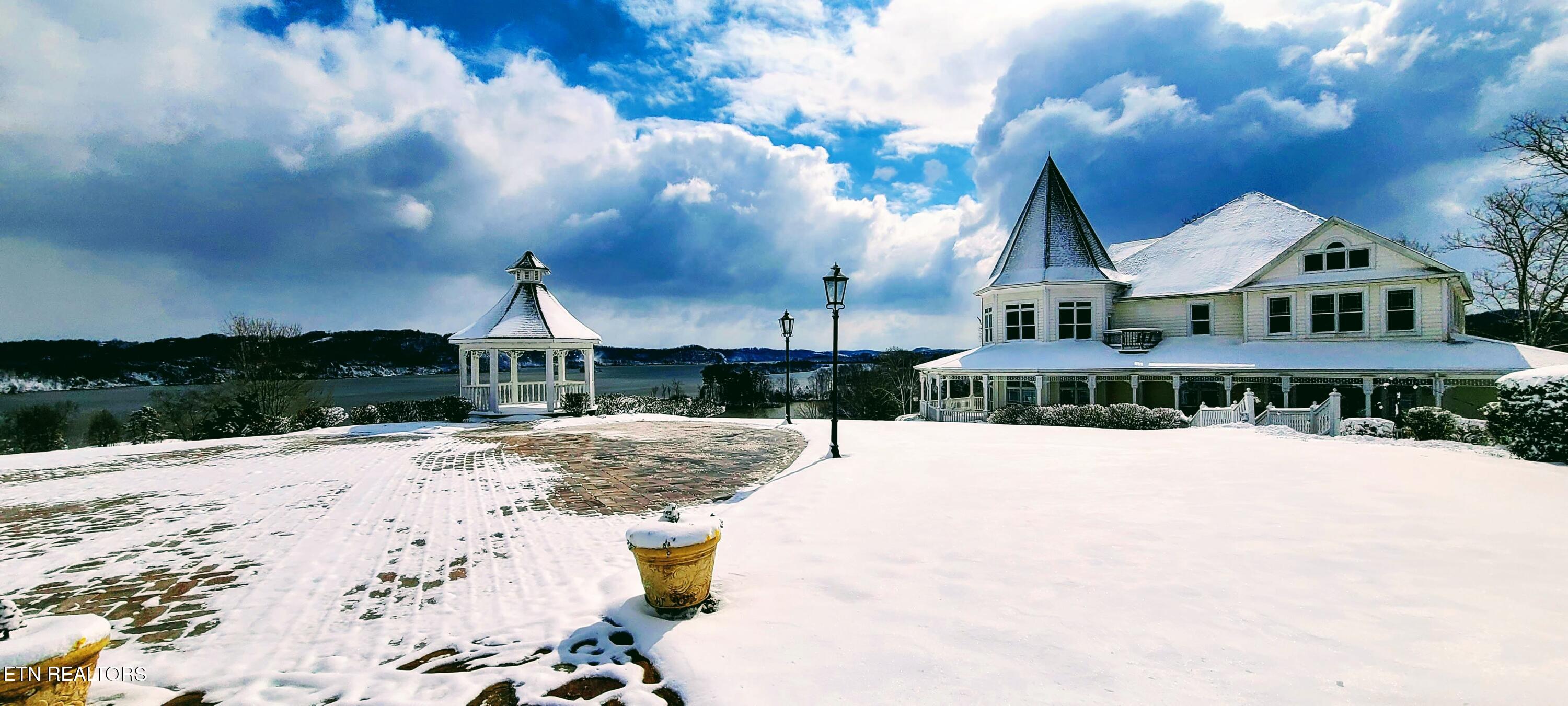 Evergreen Cove Kingston TN 37763