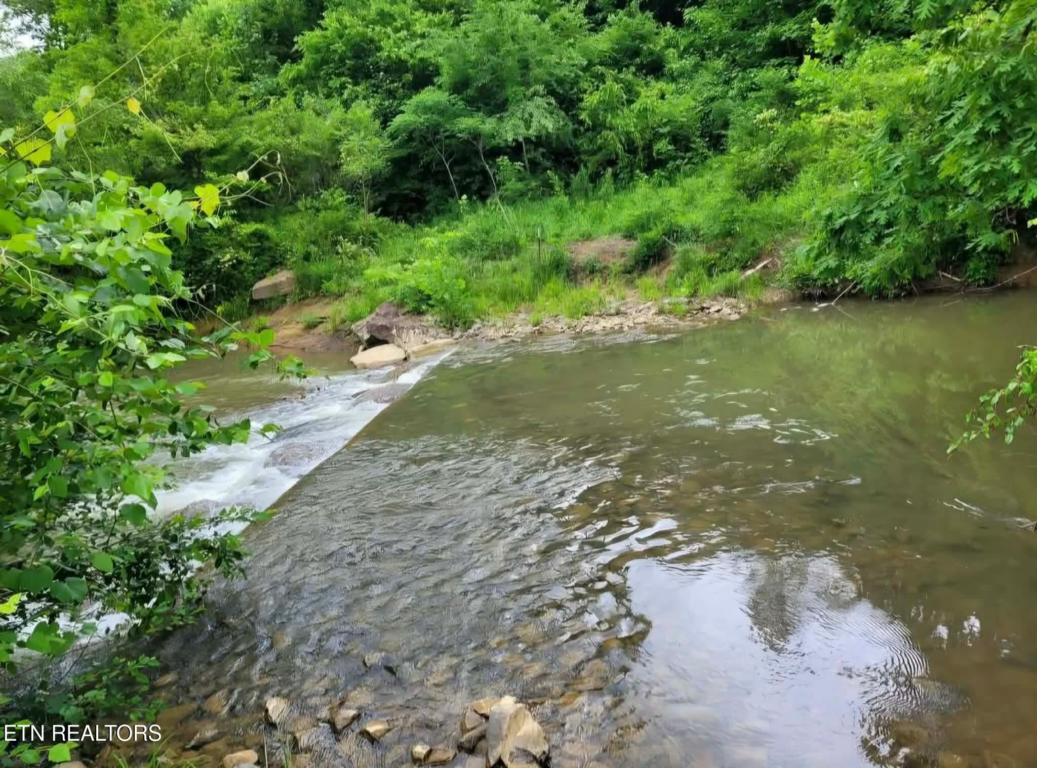 216 Lower Capuchin Road Winfield TN 37892