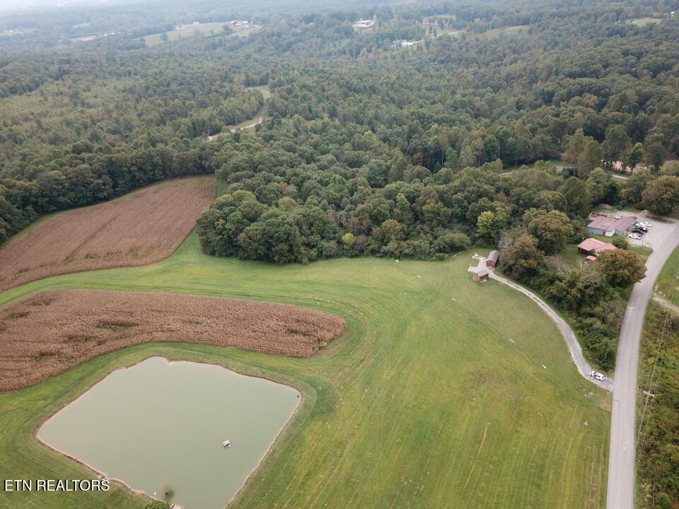 5.76 Pomona Road Crossville TN 38571