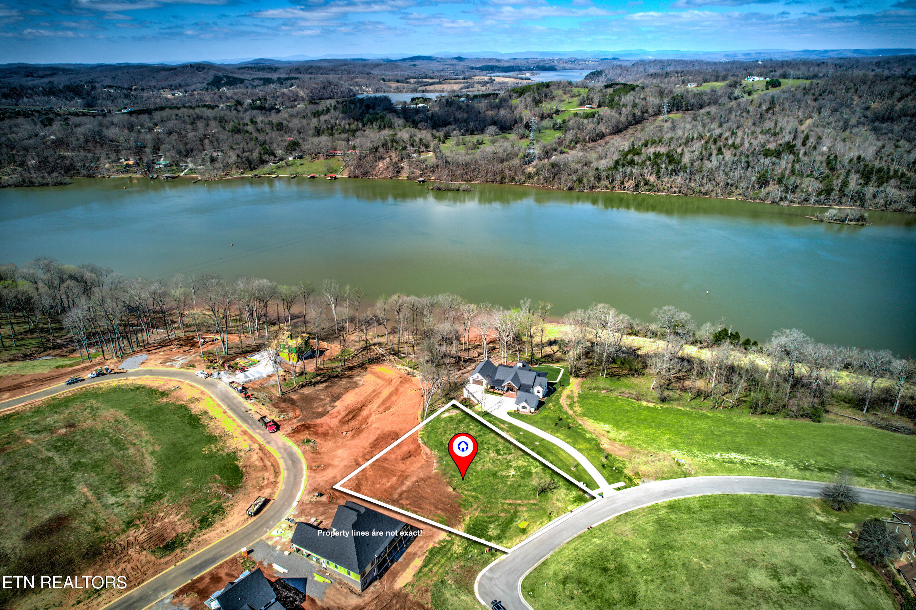 133 River Bank Trail Loudon TN 37774