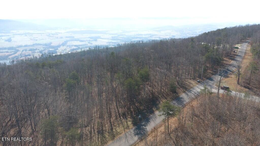 46A Gray Rock View Pikeville TN 37367