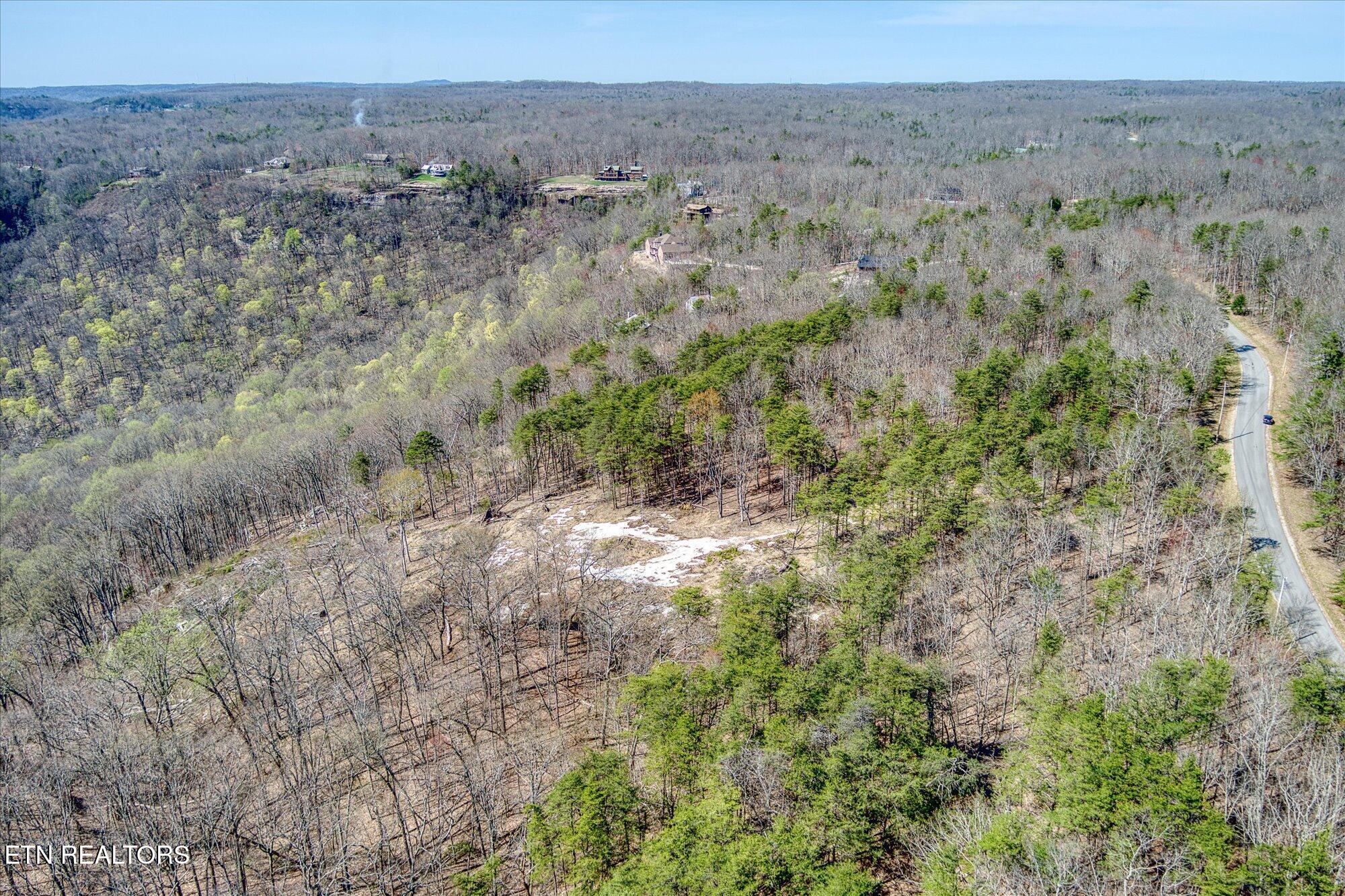1560 E Overlook Road Monterey TN 38574