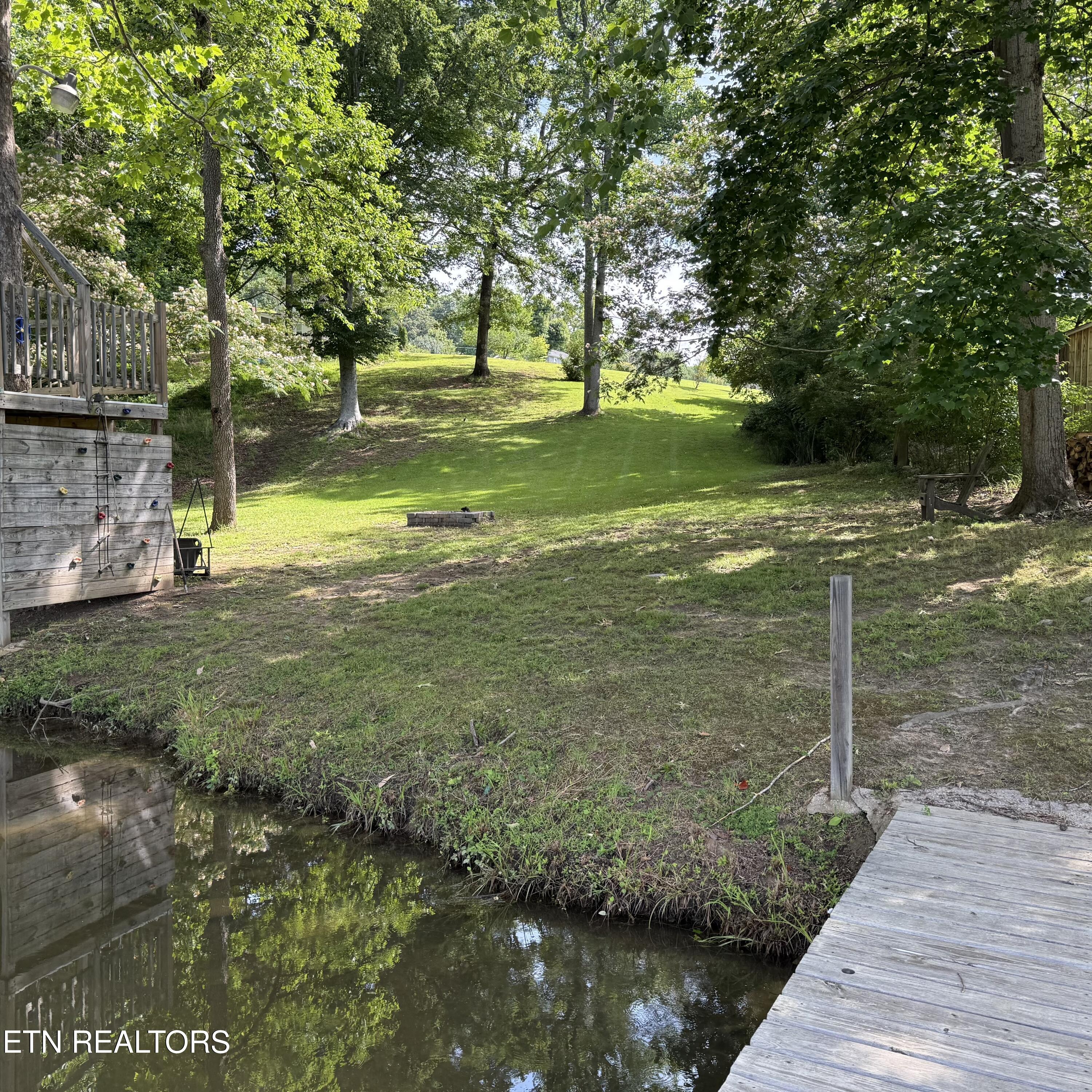 104 Azalea Circle Harriman TN 37748
