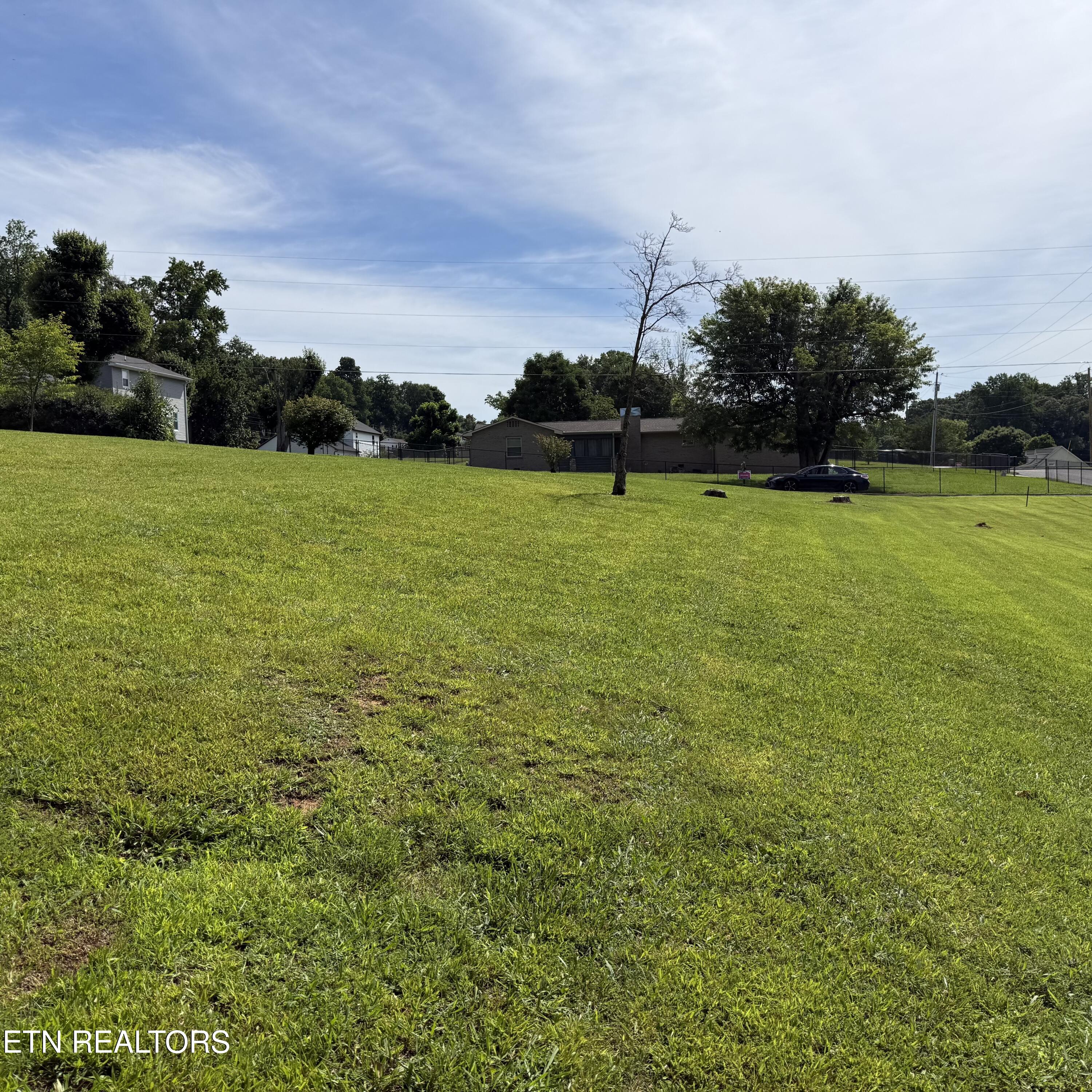 104 Azalea Circle Harriman TN 37748