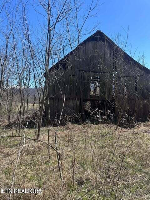 1094 Parkey Hollow Road Sneedville TN 37869